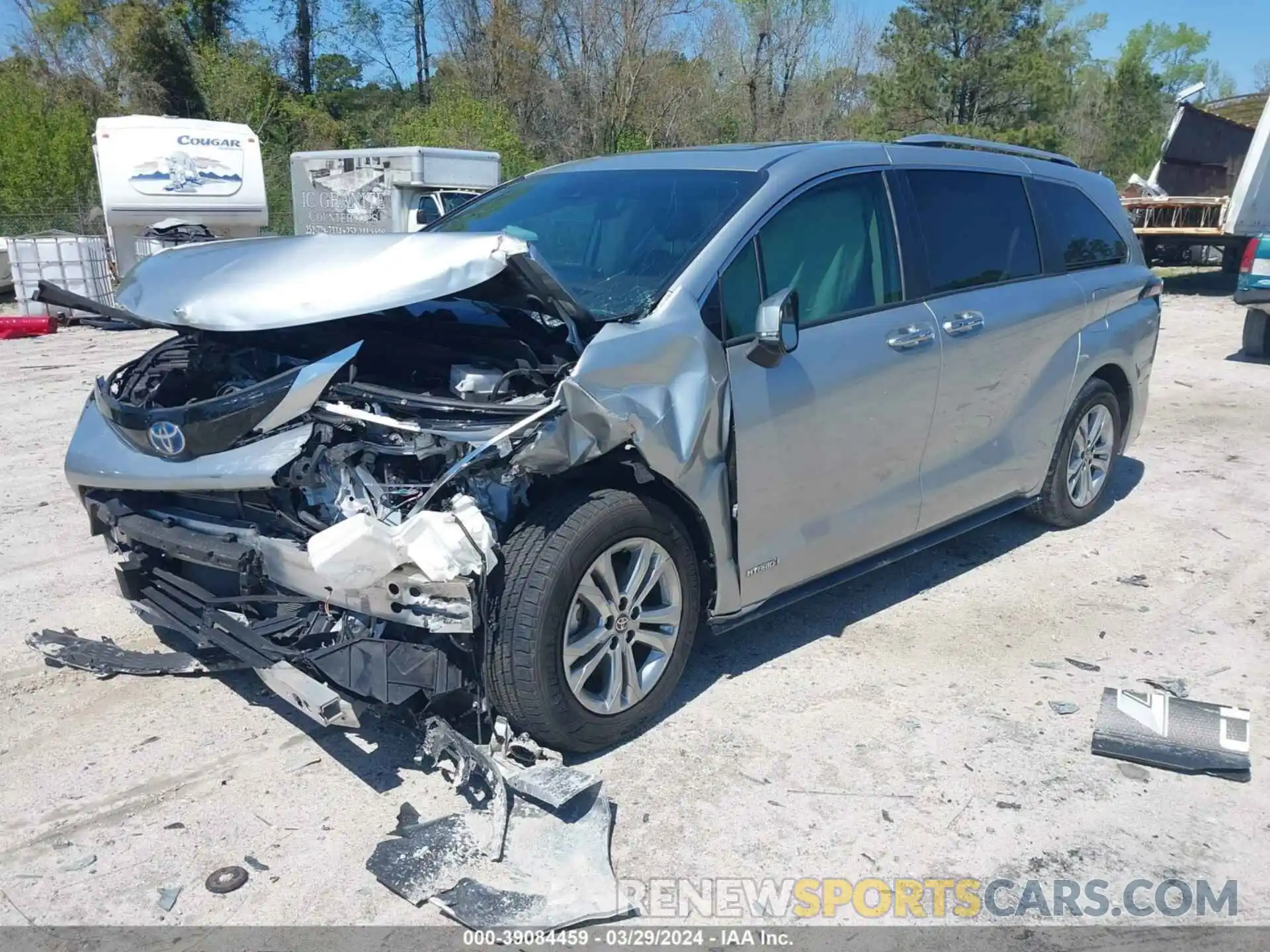 2 Photograph of a damaged car 5TDESKFC9MS001695 TOYOTA SIENNA 2021