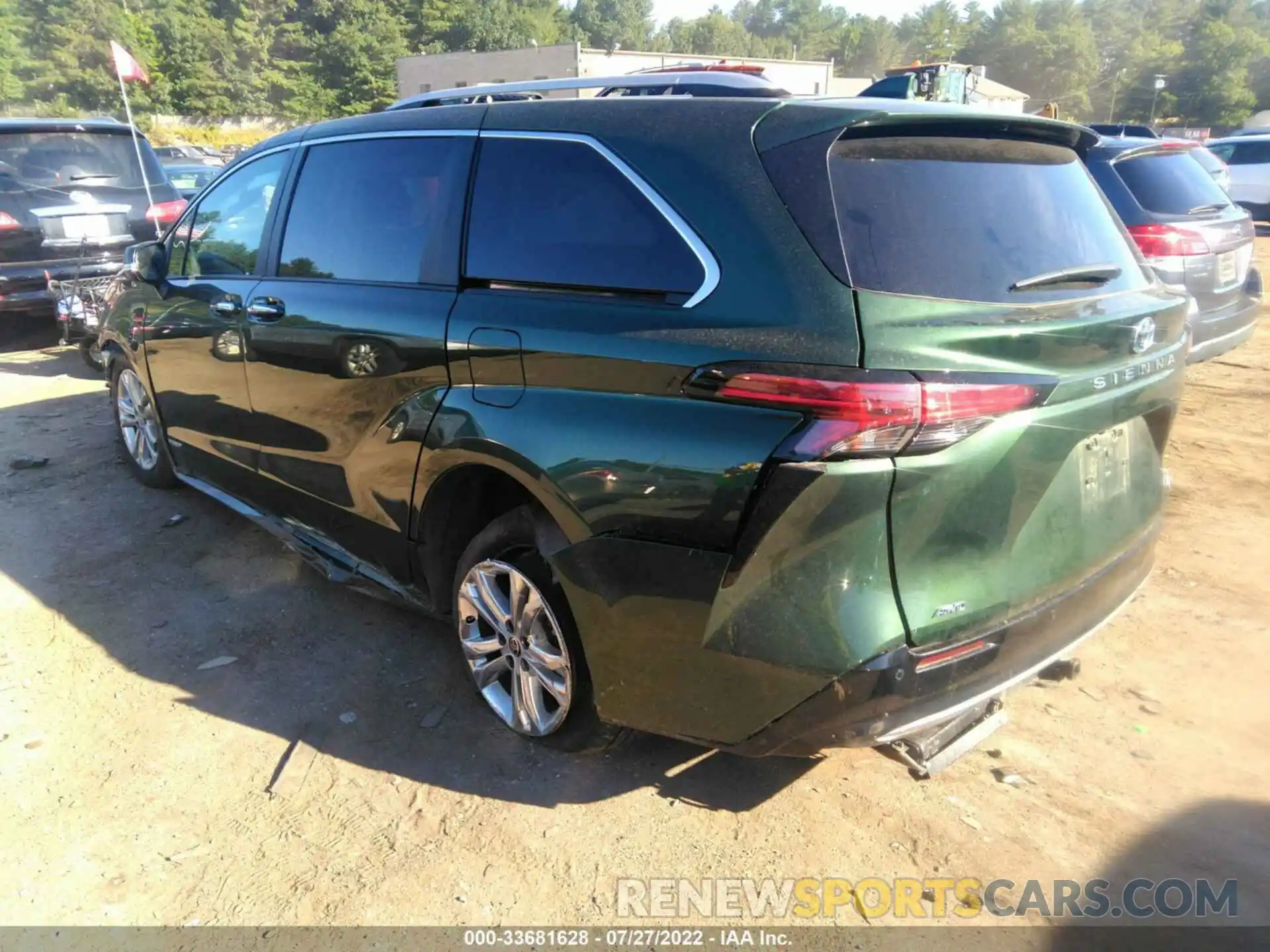 3 Photograph of a damaged car 5TDESKFC9MS015838 TOYOTA SIENNA 2021