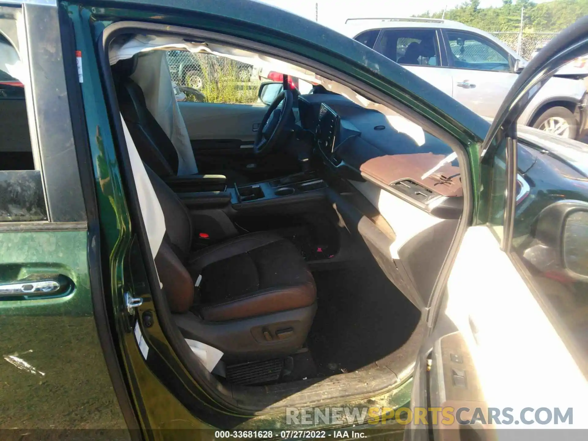 5 Photograph of a damaged car 5TDESKFC9MS015838 TOYOTA SIENNA 2021