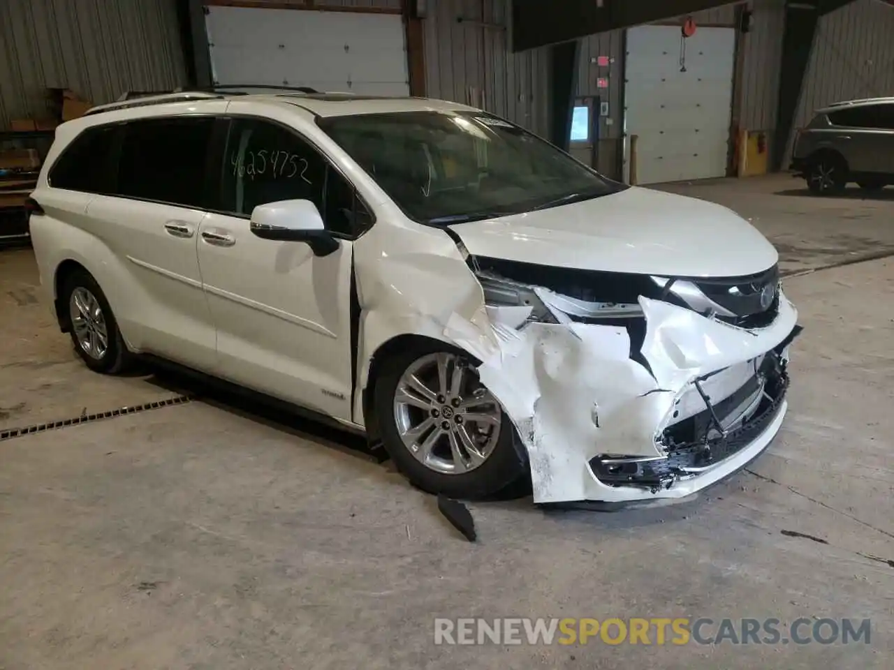 1 Photograph of a damaged car 5TDESKFCXMS034284 TOYOTA SIENNA 2021