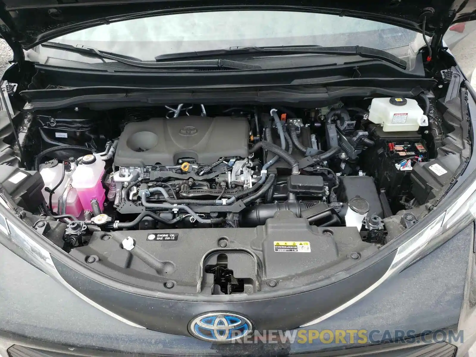 7 Photograph of a damaged car 5TDGRKEC9MS021211 TOYOTA SIENNA 2021