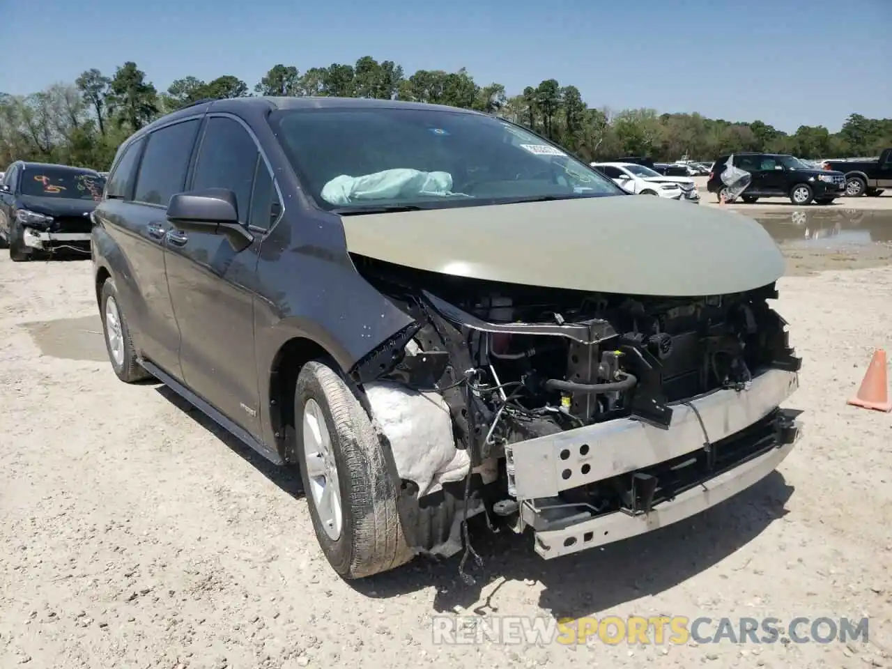 1 Photograph of a damaged car 5TDJRKEC3MS014566 TOYOTA SIENNA 2021