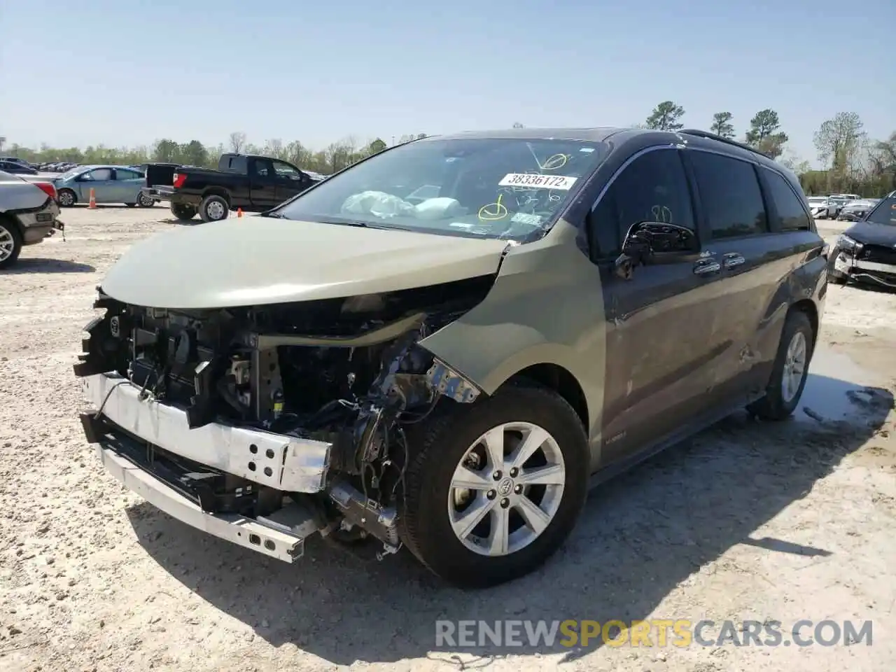 2 Photograph of a damaged car 5TDJRKEC3MS014566 TOYOTA SIENNA 2021