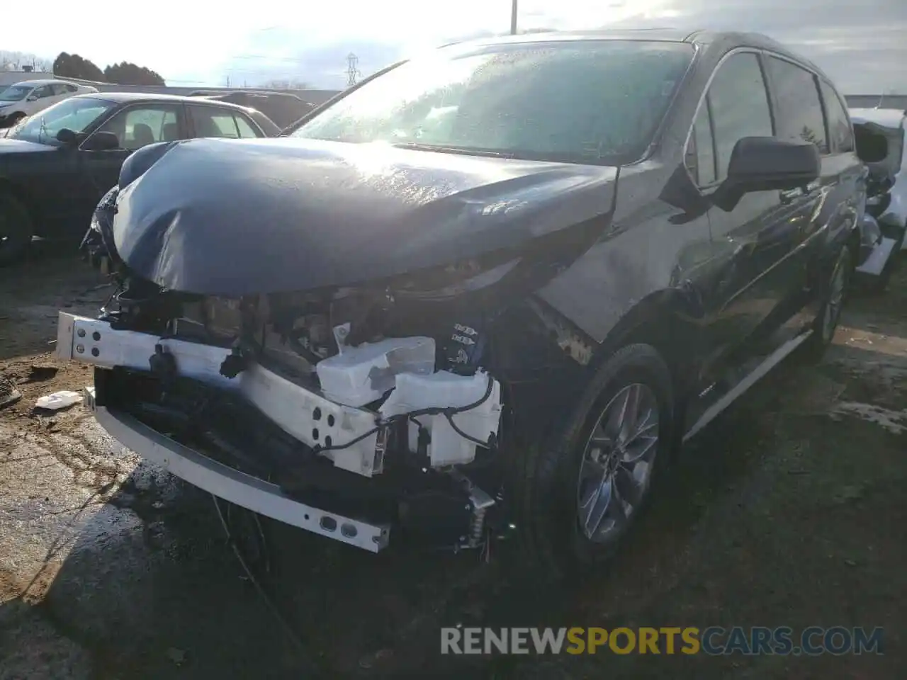 2 Photograph of a damaged car 5TDJRKEC3MS024630 TOYOTA SIENNA 2021