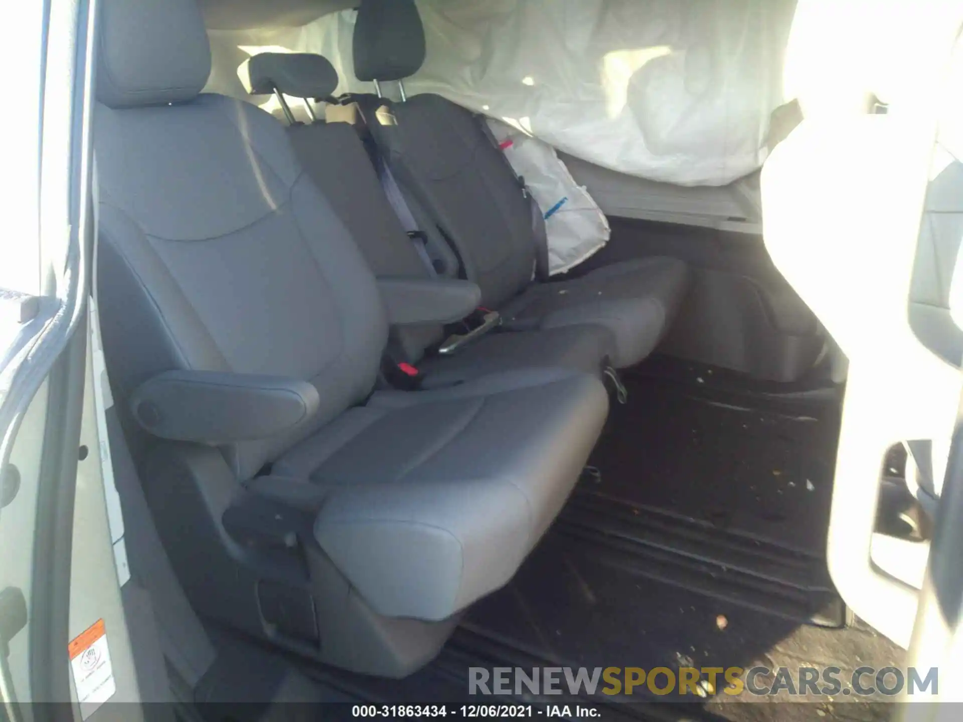 8 Фотография поврежденного автомобиля 5TDJRKEC3MS062102 TOYOTA SIENNA 2021