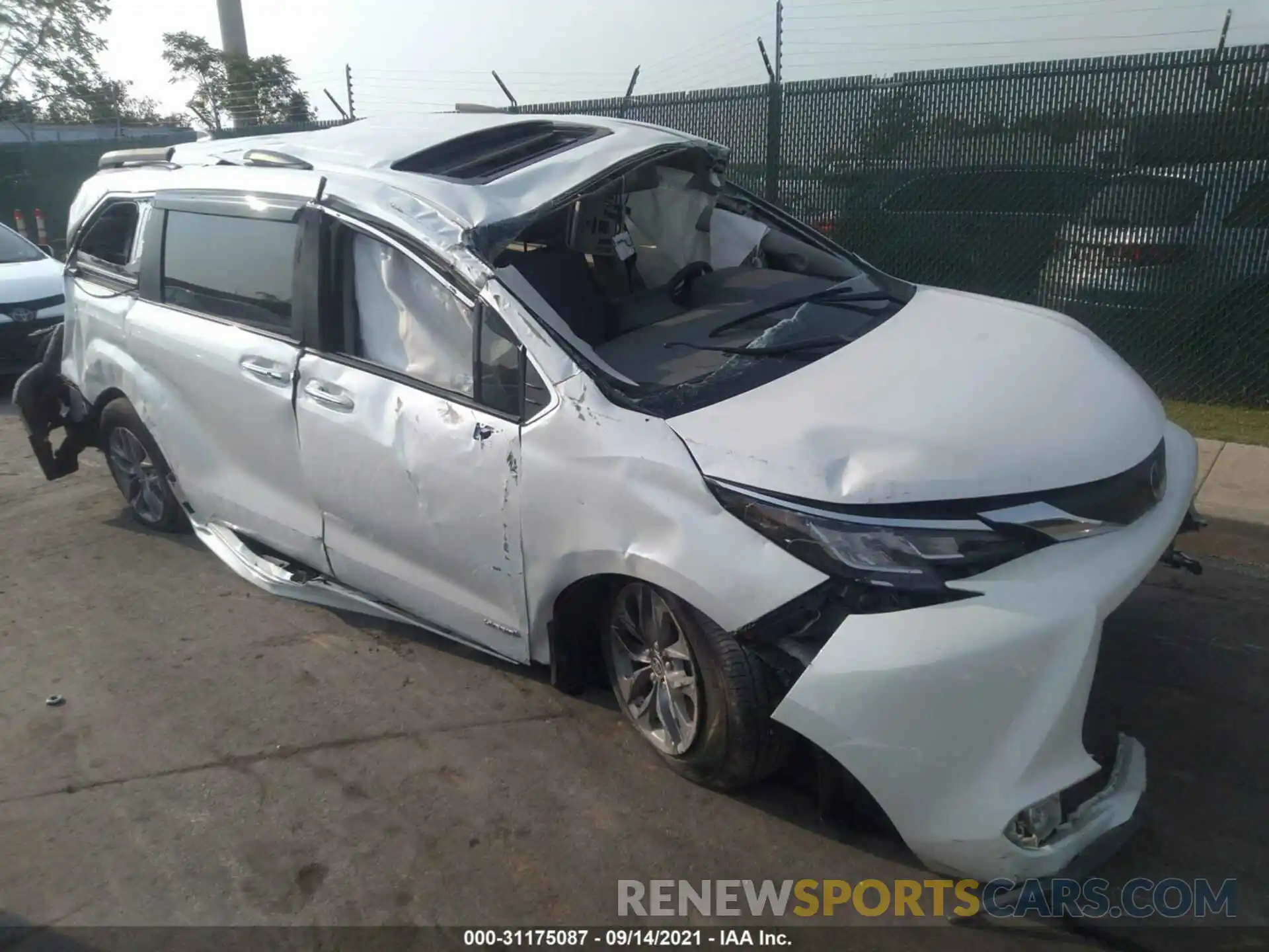 1 Photograph of a damaged car 5TDJRKEC4MS009098 TOYOTA SIENNA 2021