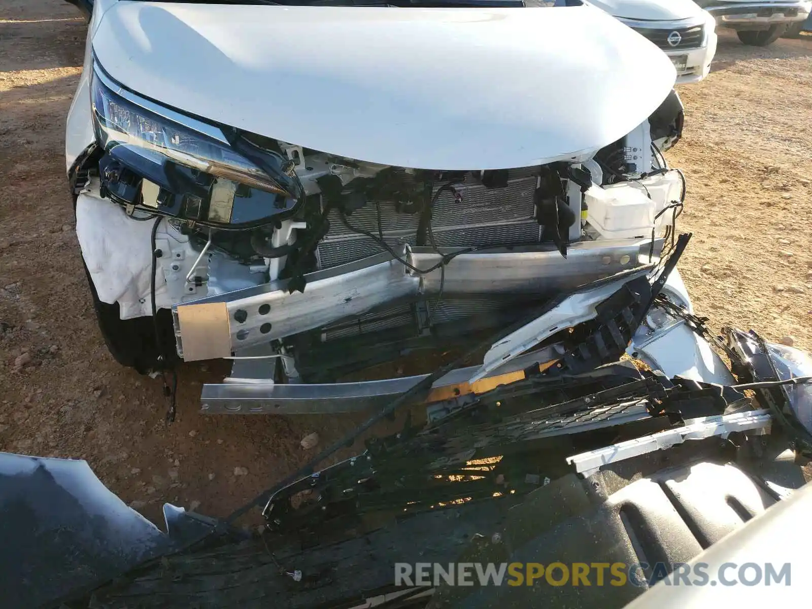 9 Photograph of a damaged car 5TDJRKEC4MS009408 TOYOTA SIENNA 2021