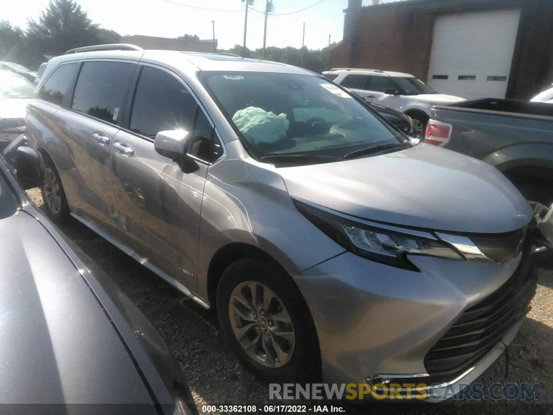 1 Photograph of a damaged car 5TDJRKEC4MS056664 TOYOTA SIENNA 2021