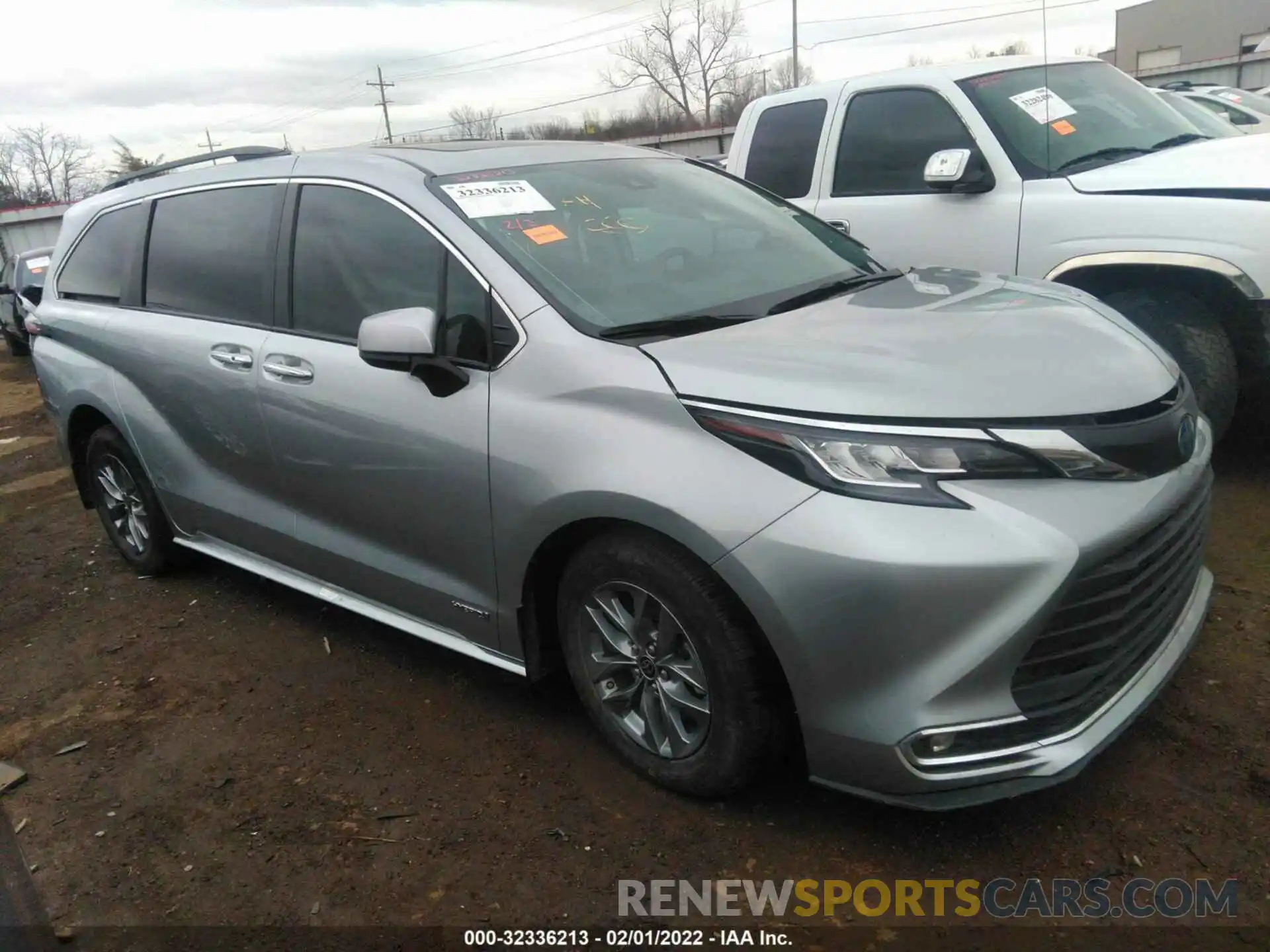 1 Photograph of a damaged car 5TDJRKEC5MS035001 TOYOTA SIENNA 2021