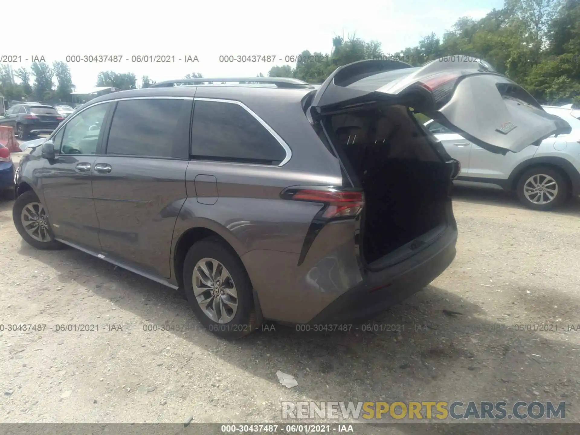 3 Фотография поврежденного автомобиля 5TDJRKEC7MS013792 TOYOTA SIENNA 2021