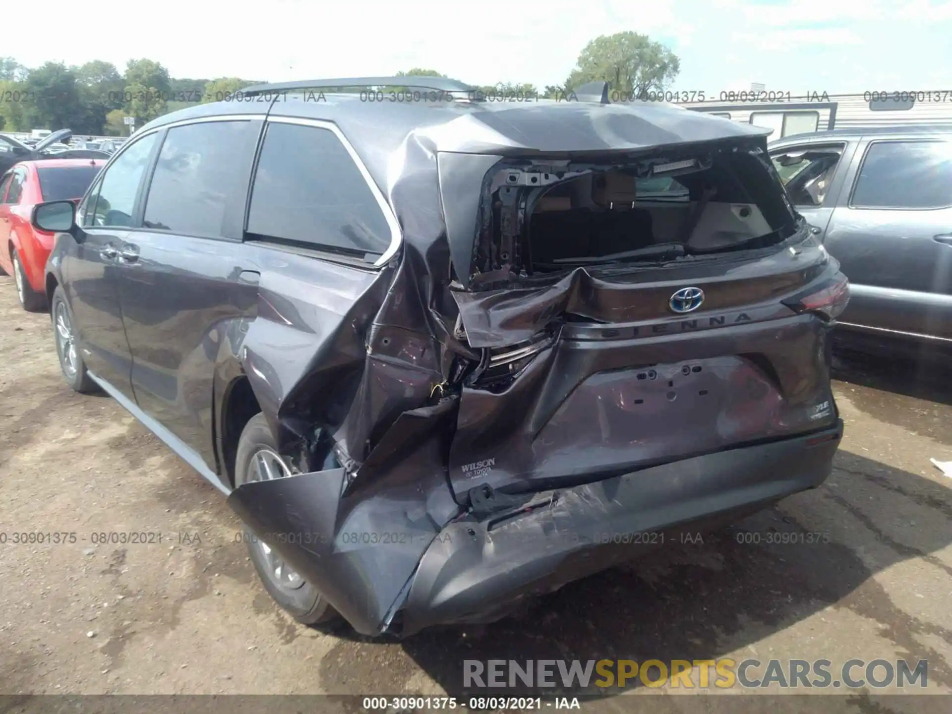 6 Photograph of a damaged car 5TDJRKEC8MS017561 TOYOTA SIENNA 2021