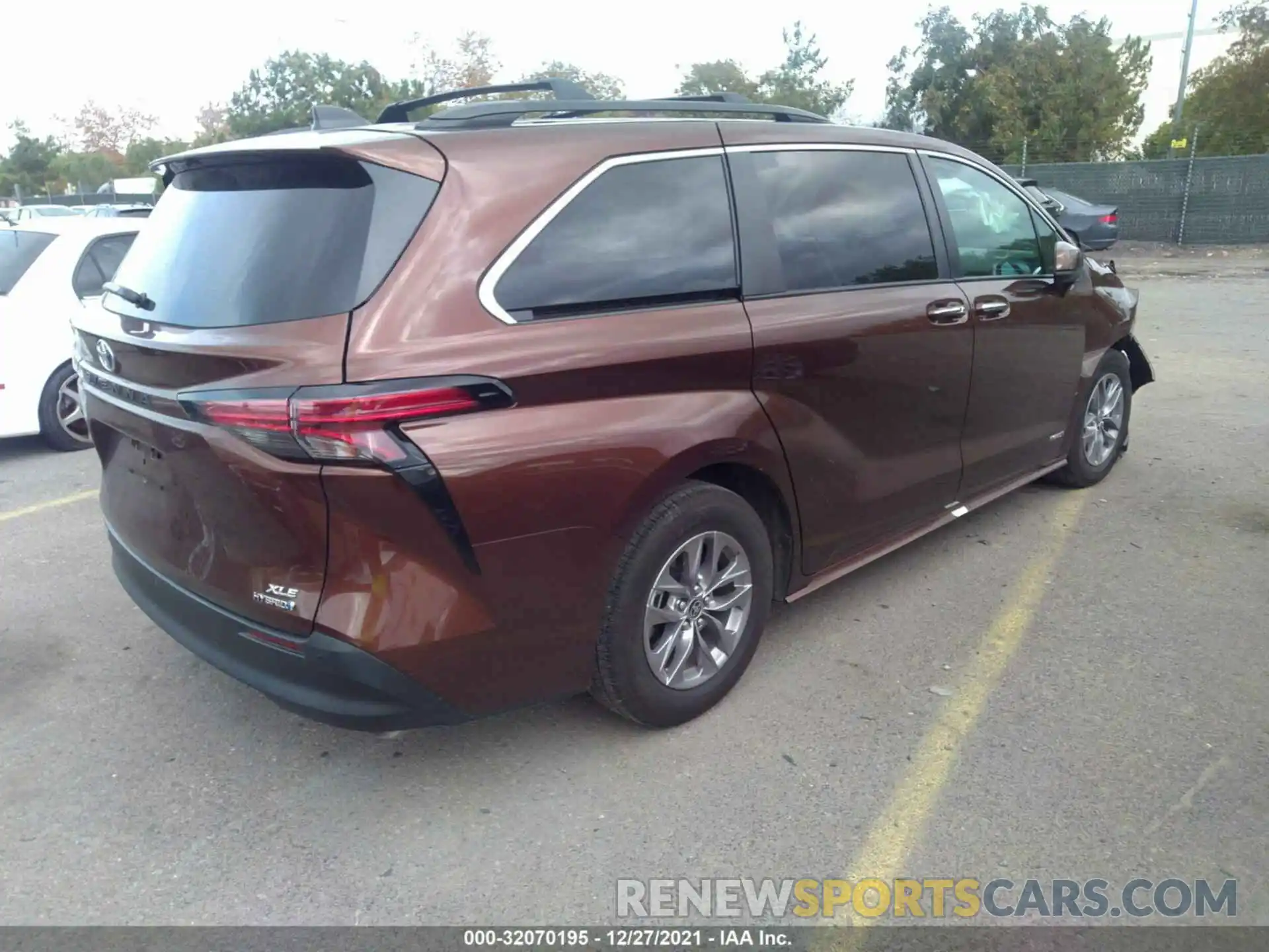 4 Фотография поврежденного автомобиля 5TDJRKEC9MS021361 TOYOTA SIENNA 2021