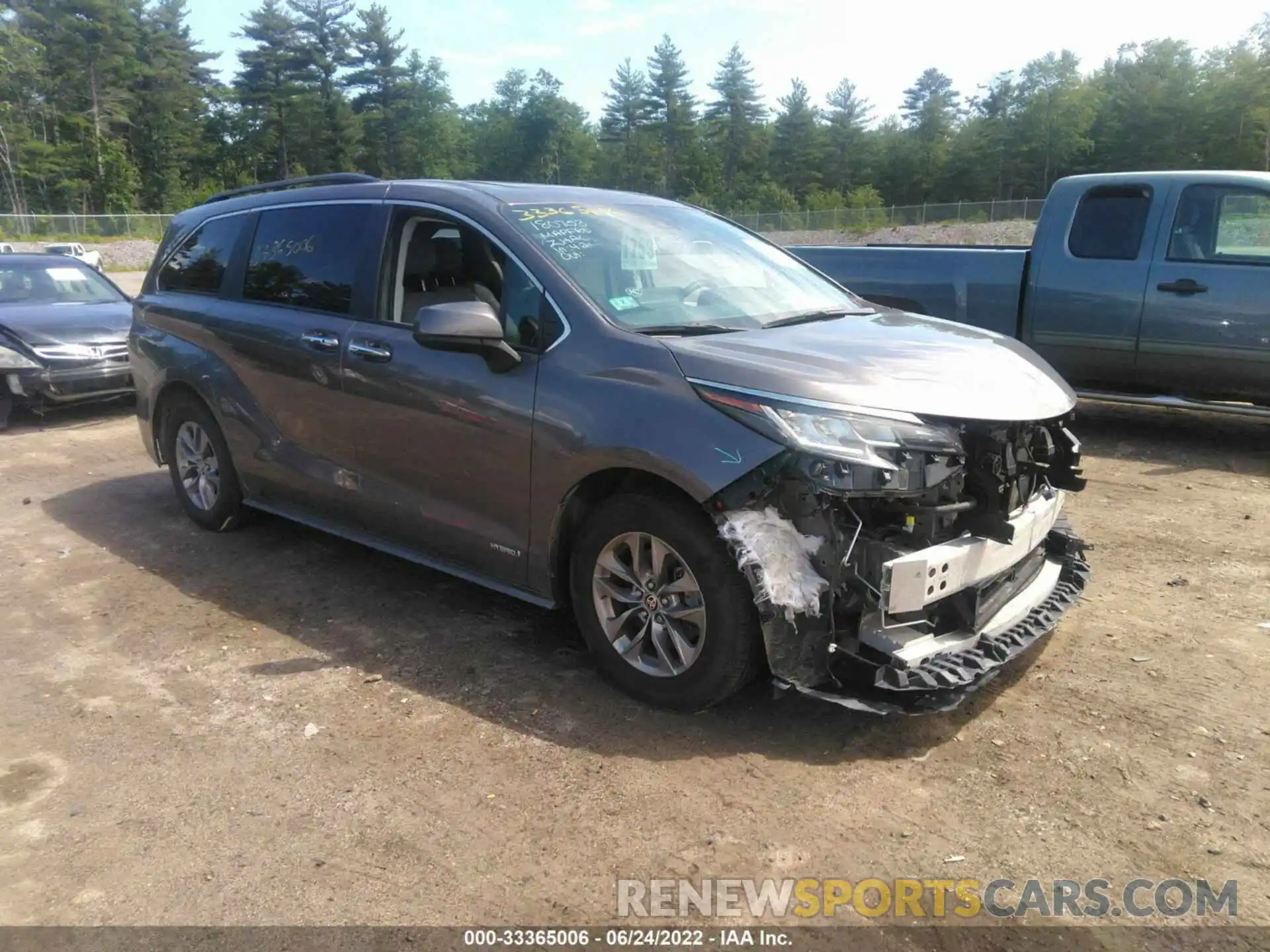 1 Photograph of a damaged car 5TDJSKFC2MS004985 TOYOTA SIENNA 2021