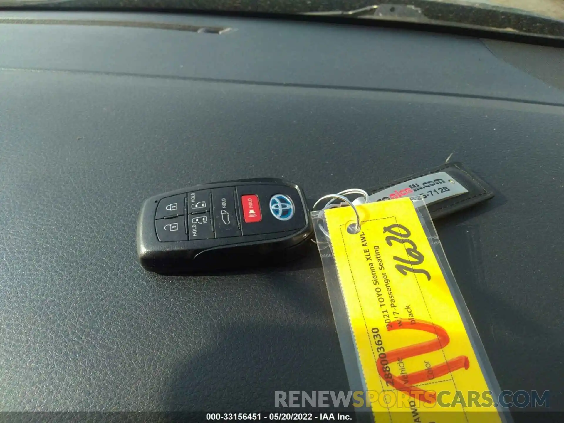 11 Photograph of a damaged car 5TDJSKFC3MS014280 TOYOTA SIENNA 2021