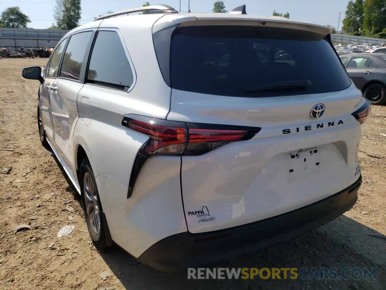 3 Photograph of a damaged car 5TDJSKFC4MS002574 TOYOTA SIENNA 2021