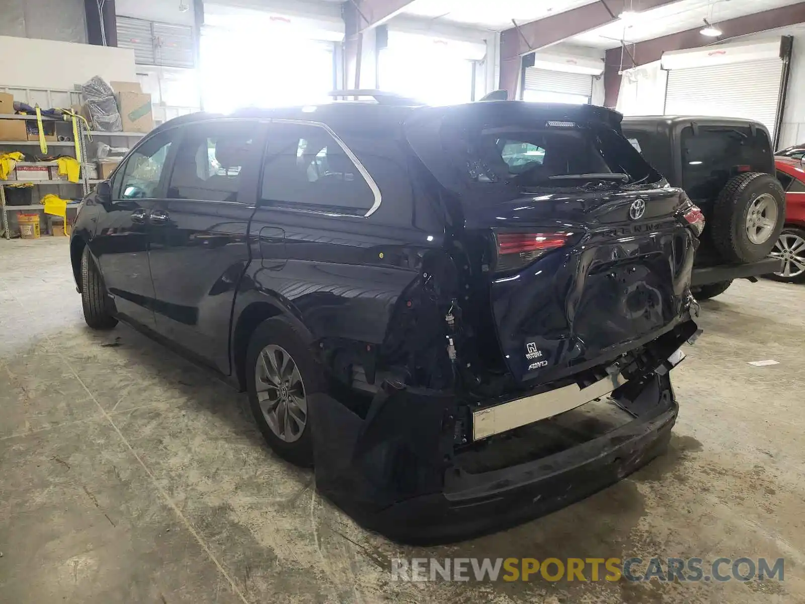 3 Photograph of a damaged car 5TDJSKFC5MS002745 TOYOTA SIENNA 2021