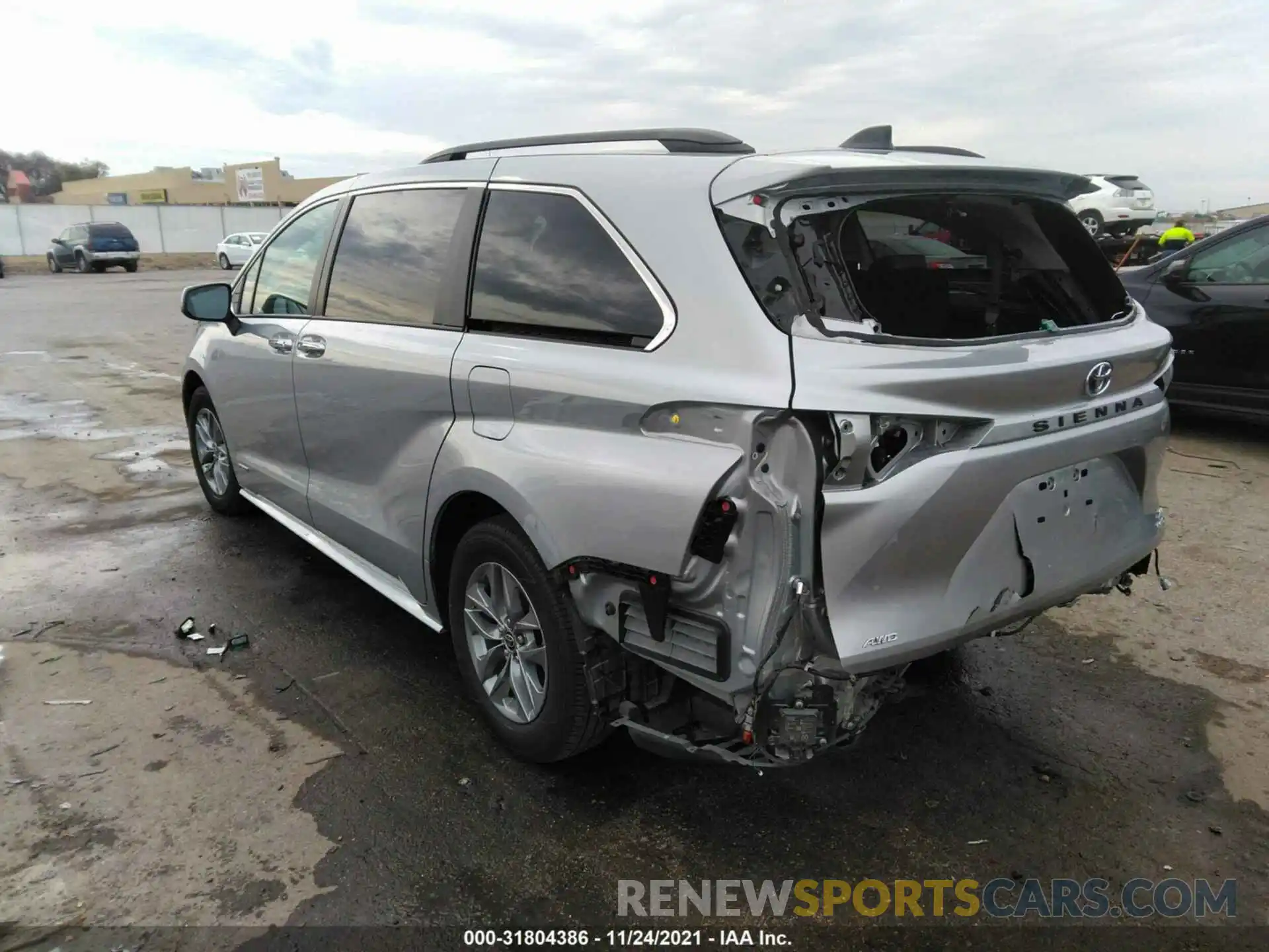 3 Photograph of a damaged car 5TDJSKFC5MS015592 TOYOTA SIENNA 2021