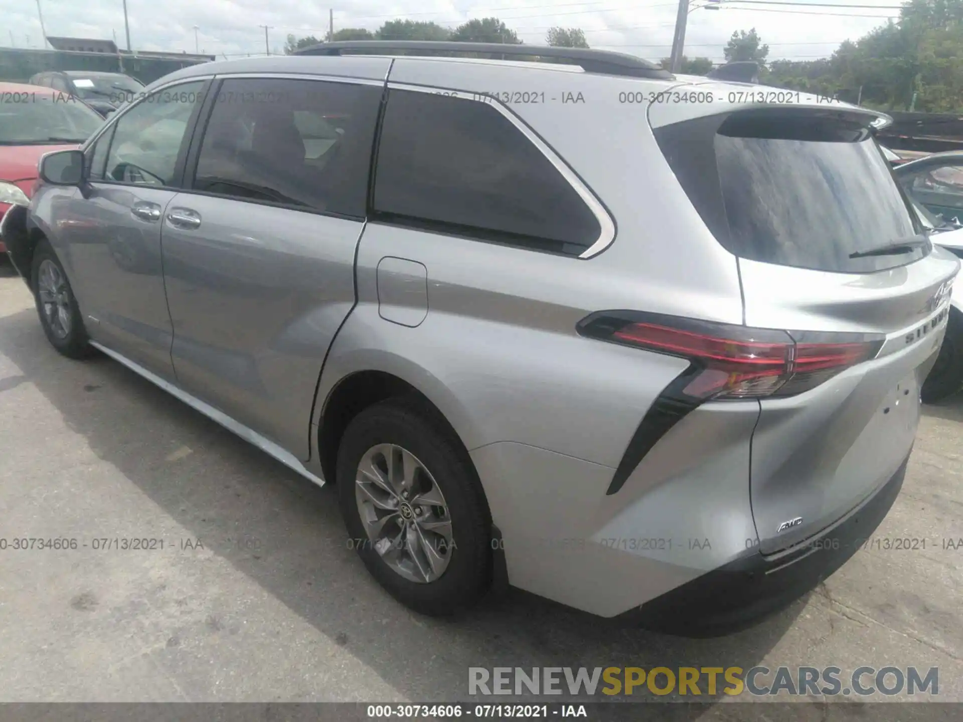 3 Photograph of a damaged car 5TDJSKFC5MS030142 TOYOTA SIENNA 2021