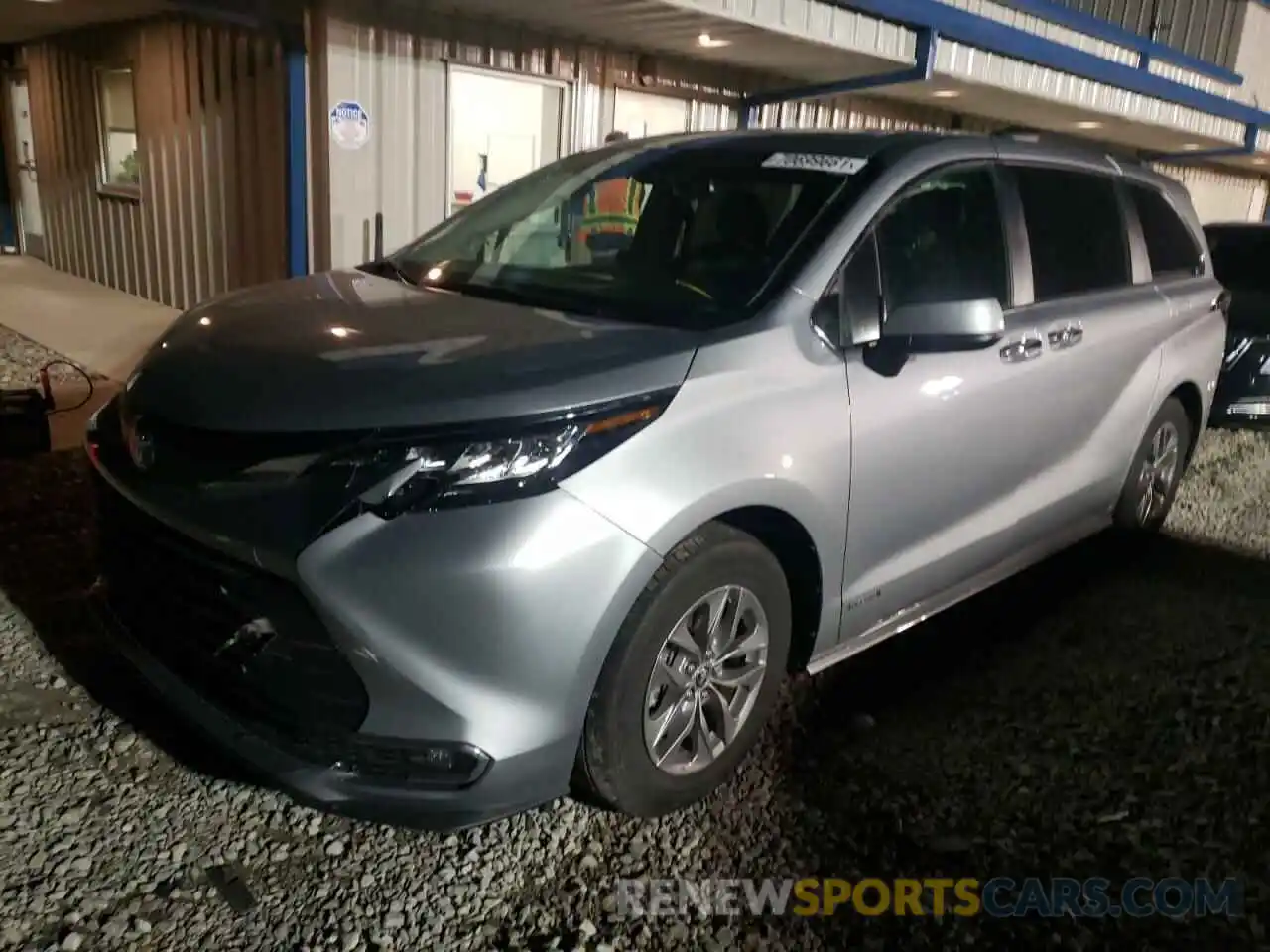 2 Photograph of a damaged car 5TDJSKFC6MS002253 TOYOTA SIENNA 2021