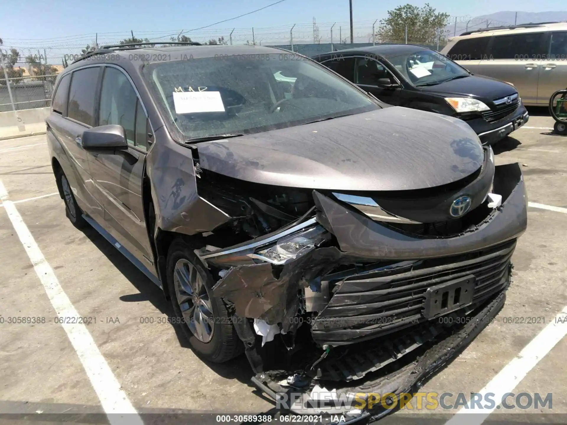 1 Photograph of a damaged car 5TDJSKFC7MS022110 TOYOTA SIENNA 2021