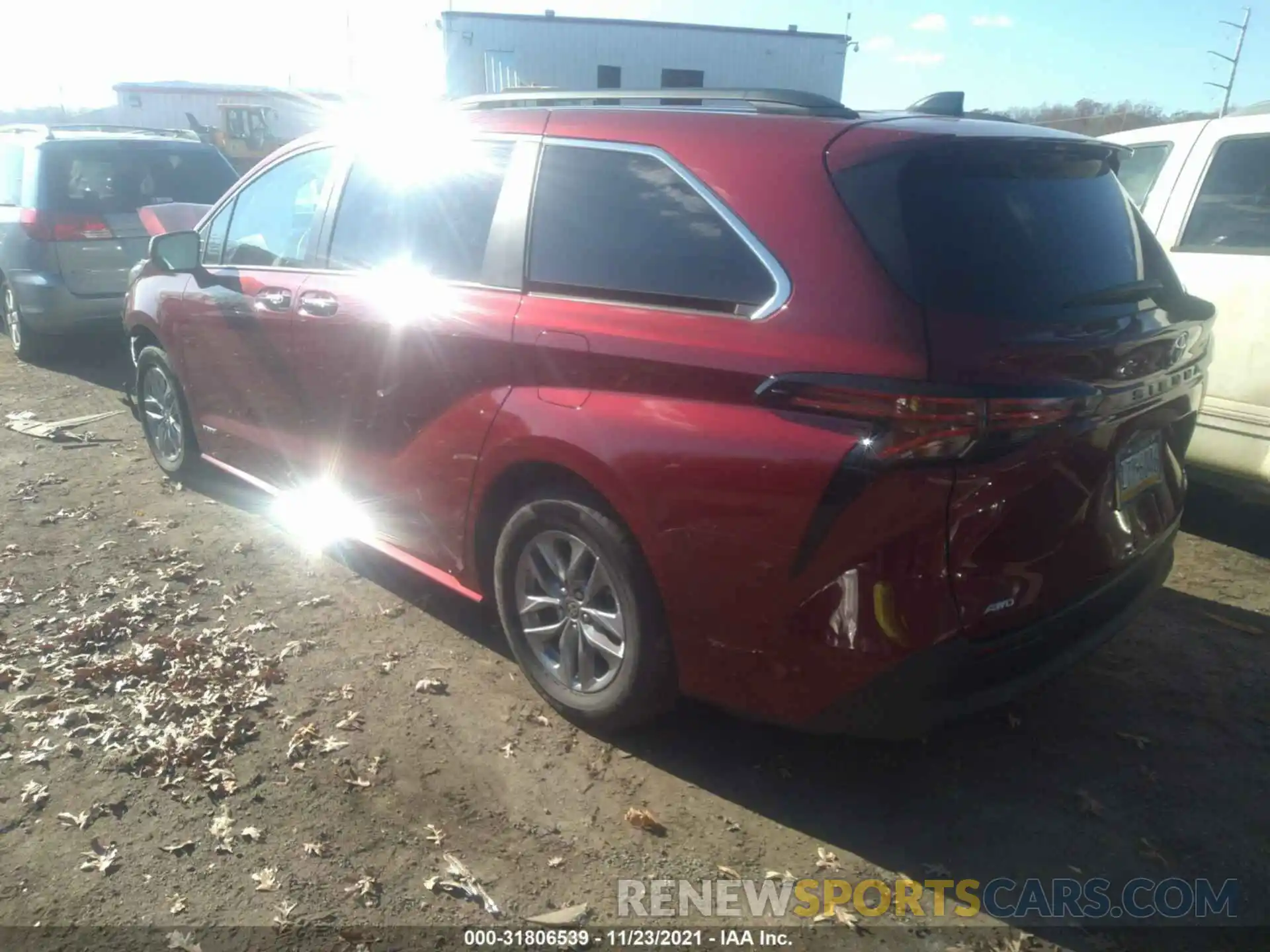 3 Photograph of a damaged car 5TDJSKFC8MS037909 TOYOTA SIENNA 2021