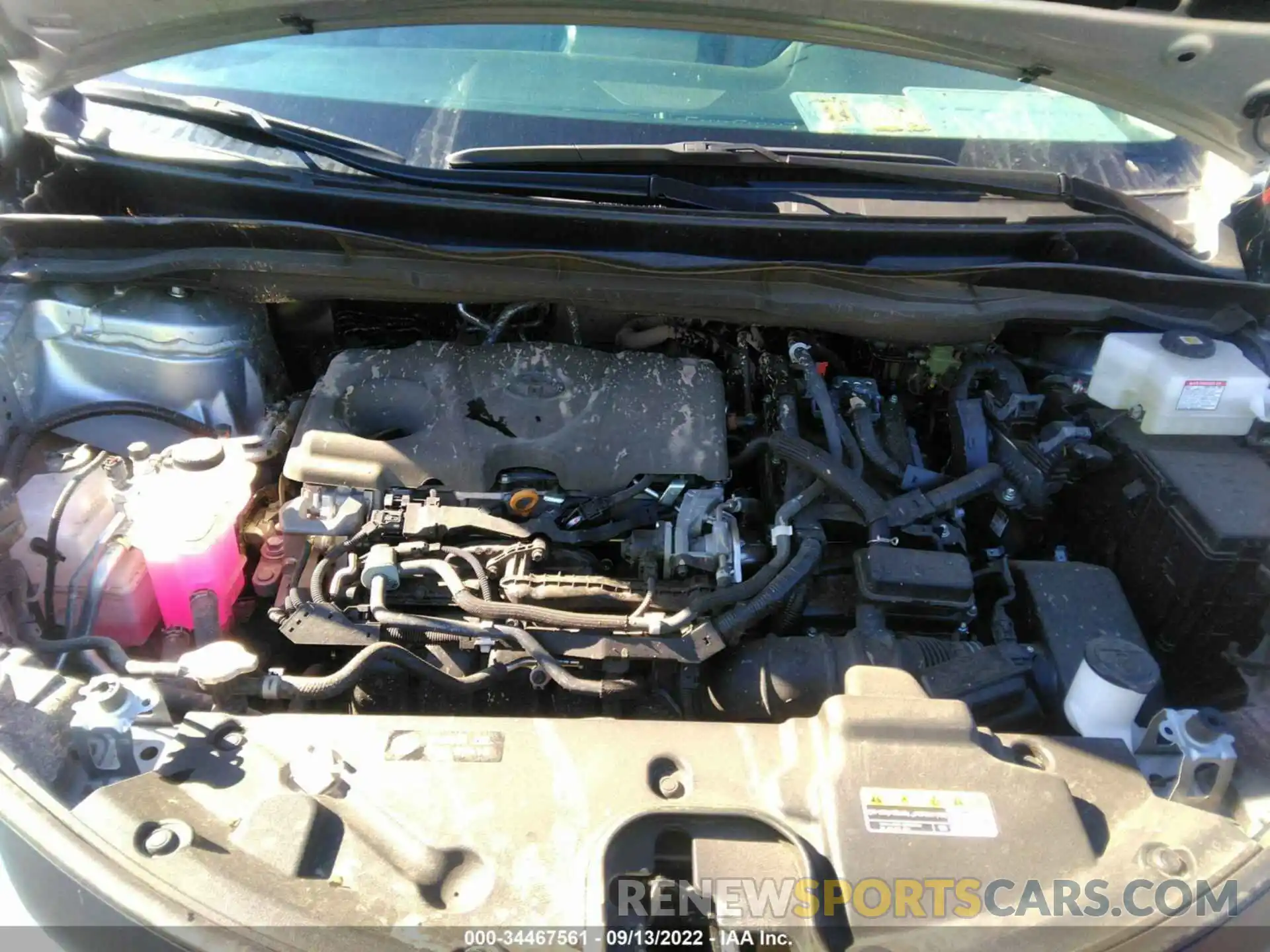 10 Photograph of a damaged car 5TDKRKEC0MS029644 TOYOTA SIENNA 2021