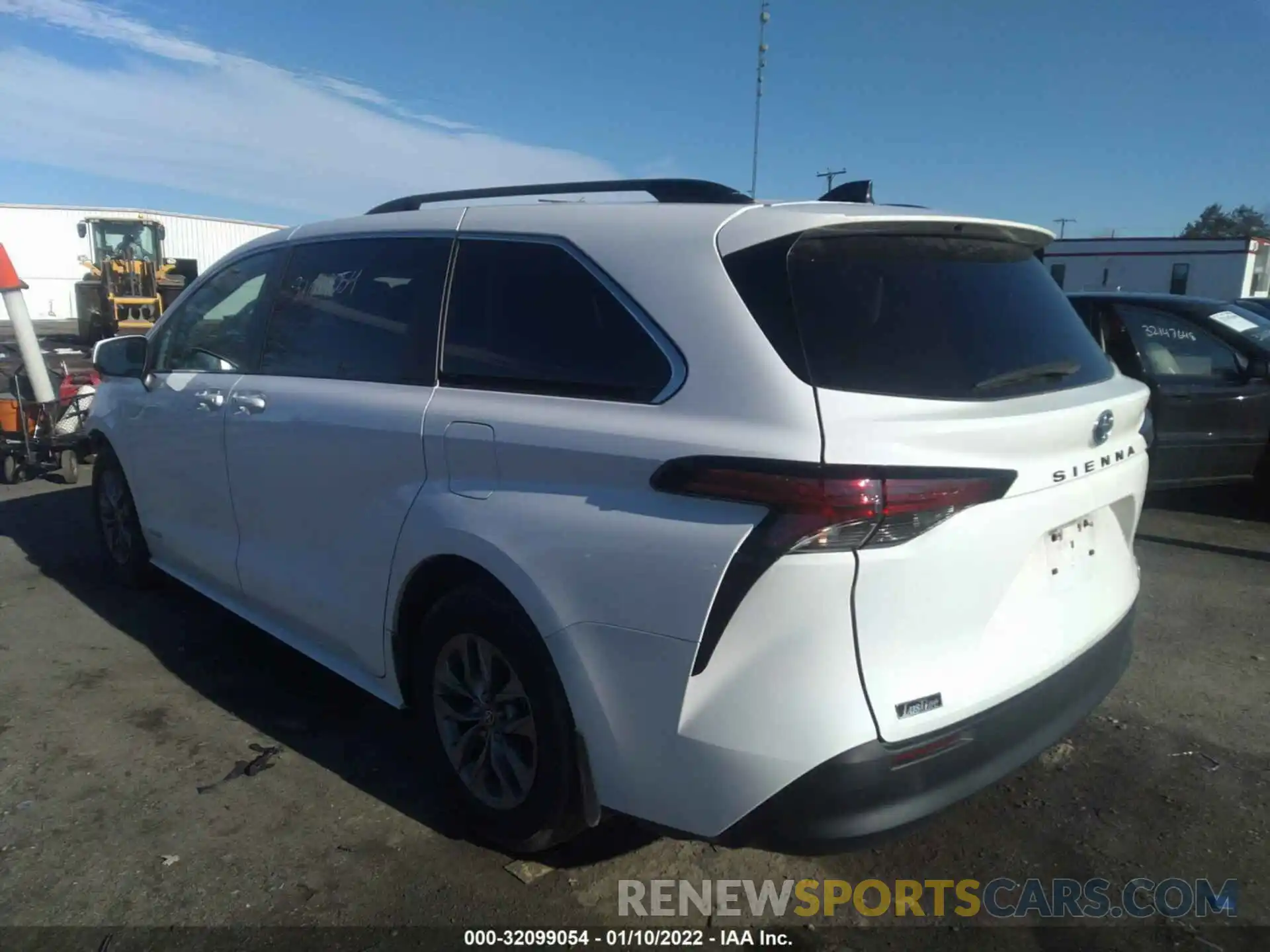 3 Фотография поврежденного автомобиля 5TDKRKEC0MS029854 TOYOTA SIENNA 2021