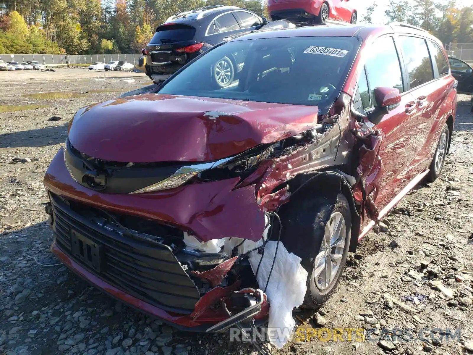 9 Photograph of a damaged car 5TDKRKEC0MS033631 TOYOTA SIENNA 2021