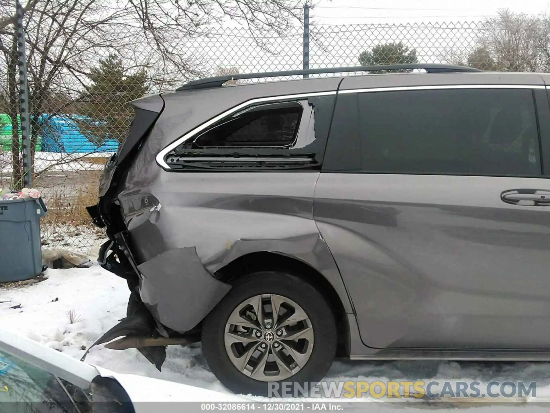 6 Фотография поврежденного автомобиля 5TDKRKEC0MS040630 TOYOTA SIENNA 2021