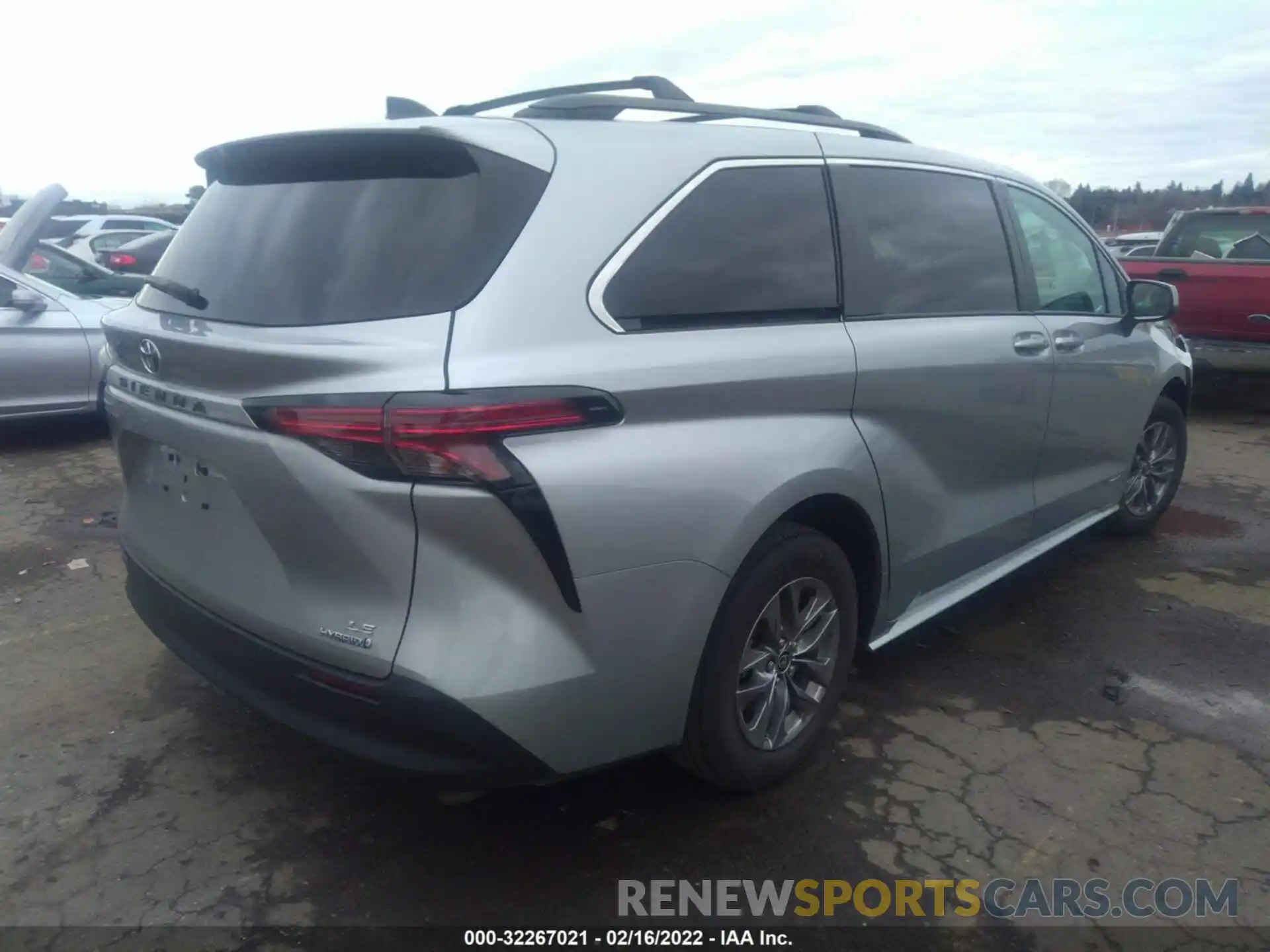 4 Фотография поврежденного автомобиля 5TDKRKEC0MS049621 TOYOTA SIENNA 2021