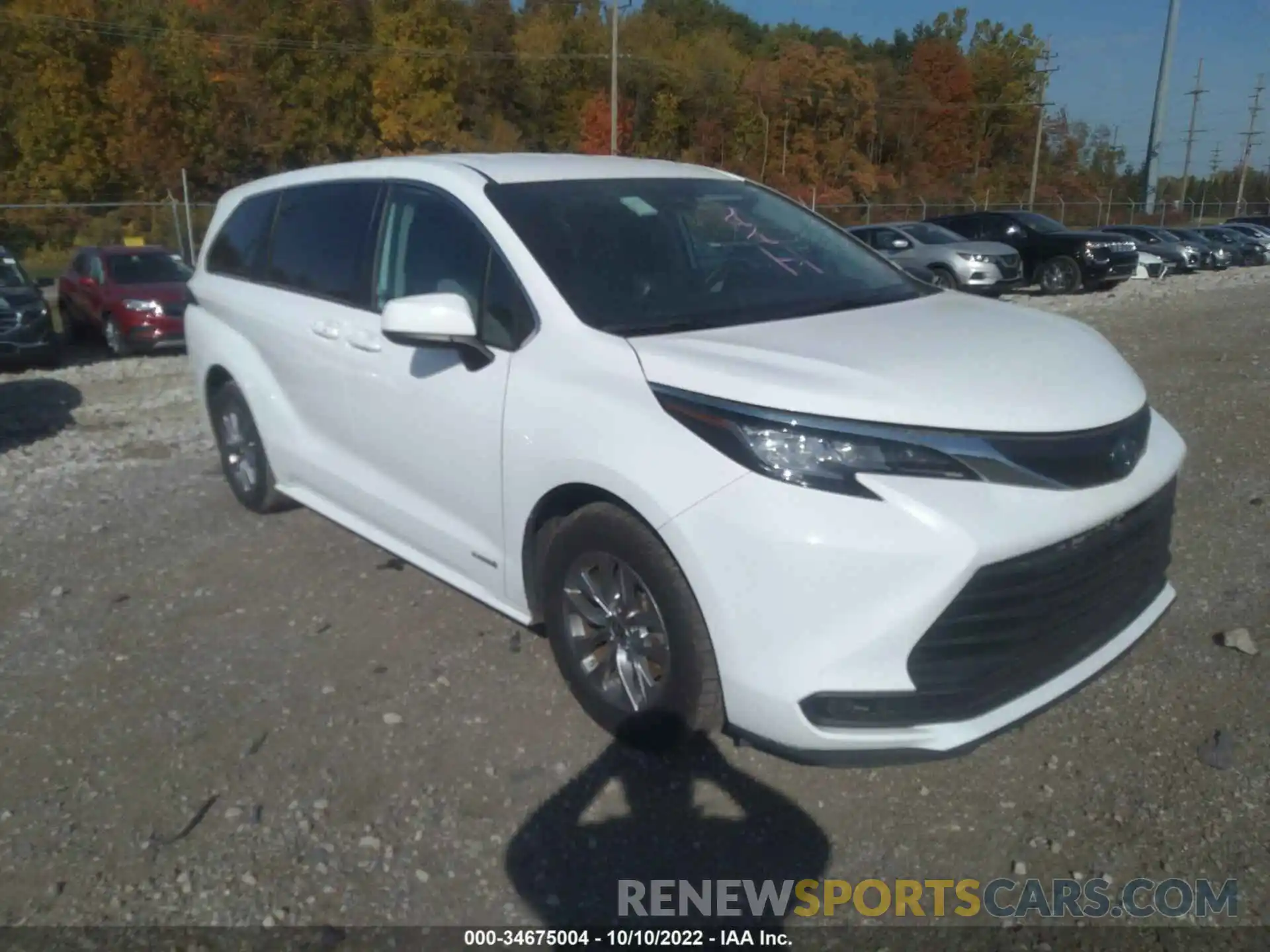 1 Фотография поврежденного автомобиля 5TDKRKEC1MS016370 TOYOTA SIENNA 2021