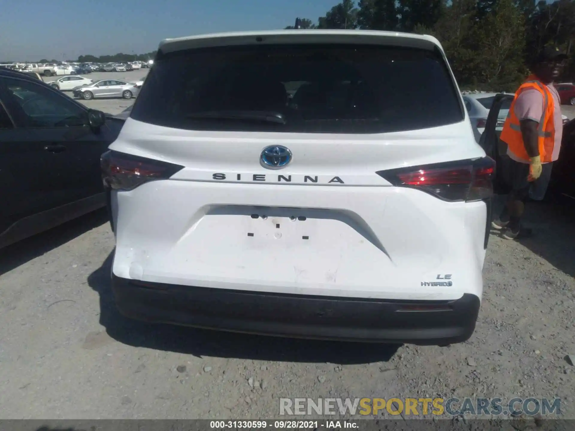 6 Photograph of a damaged car 5TDKRKEC1MS034660 TOYOTA SIENNA 2021