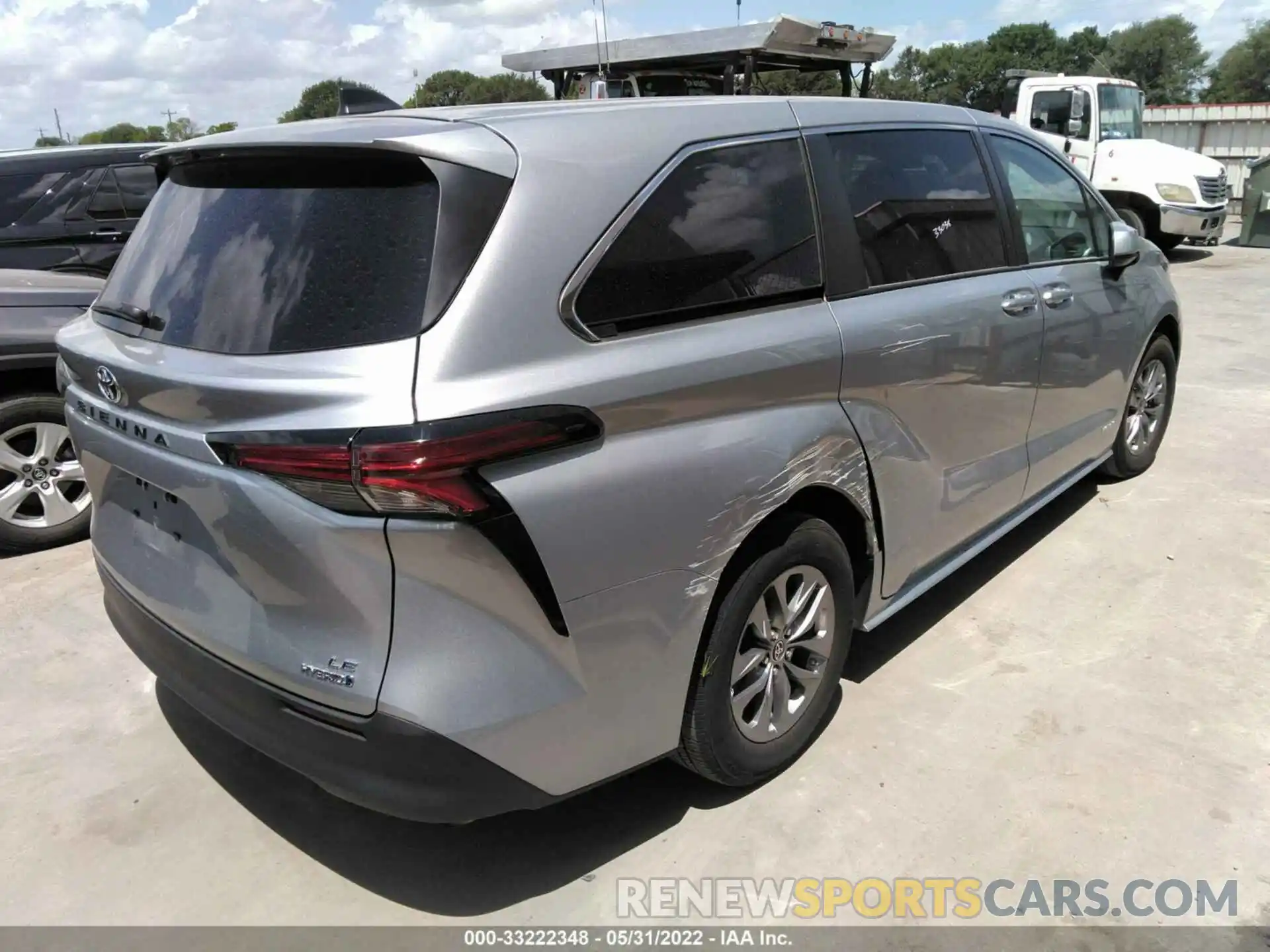 4 Фотография поврежденного автомобиля 5TDKRKEC1MS043424 TOYOTA SIENNA 2021