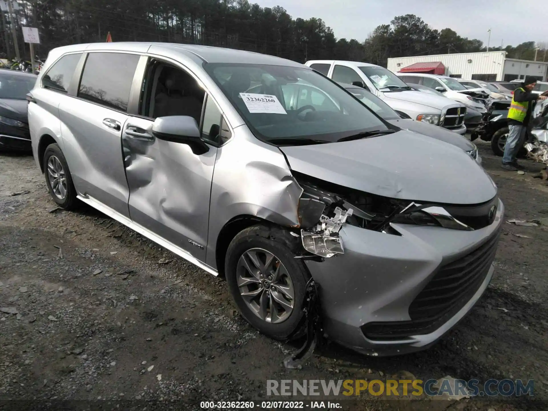 1 Фотография поврежденного автомобиля 5TDKRKEC2MS016927 TOYOTA SIENNA 2021