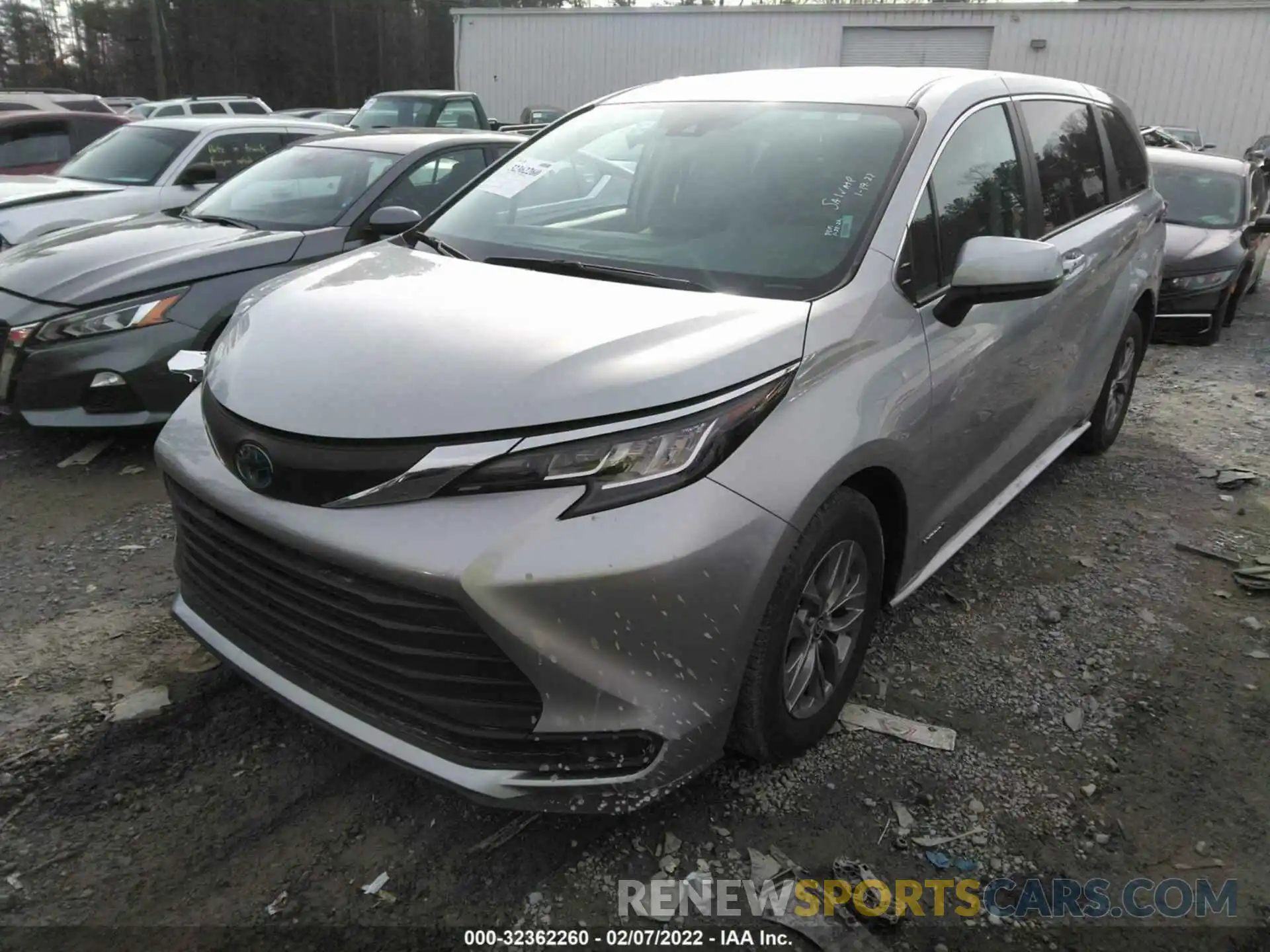 2 Фотография поврежденного автомобиля 5TDKRKEC2MS016927 TOYOTA SIENNA 2021