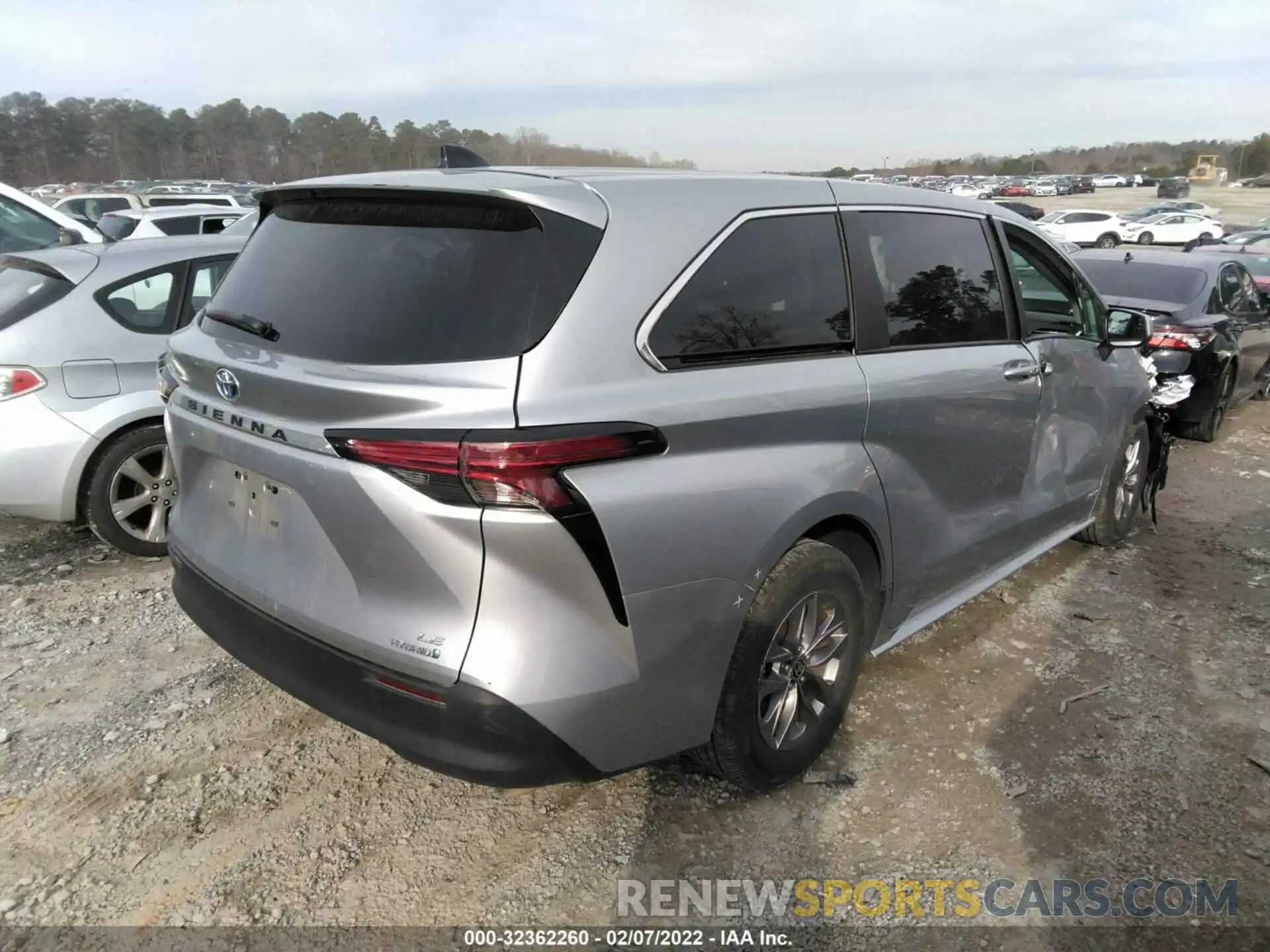 4 Фотография поврежденного автомобиля 5TDKRKEC2MS016927 TOYOTA SIENNA 2021