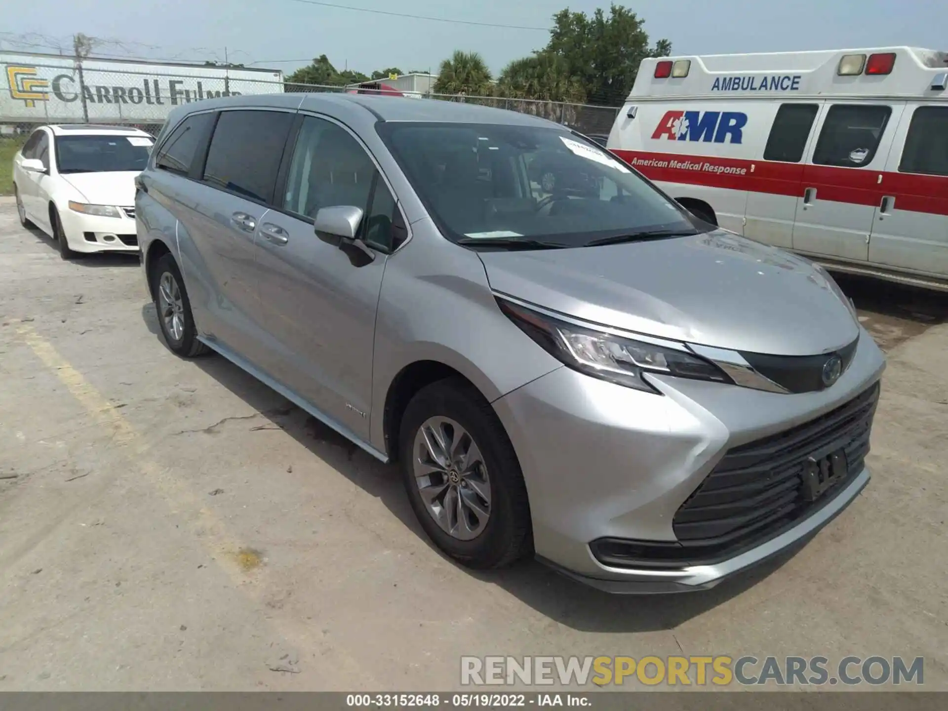 1 Photograph of a damaged car 5TDKRKEC2MS018208 TOYOTA SIENNA 2021