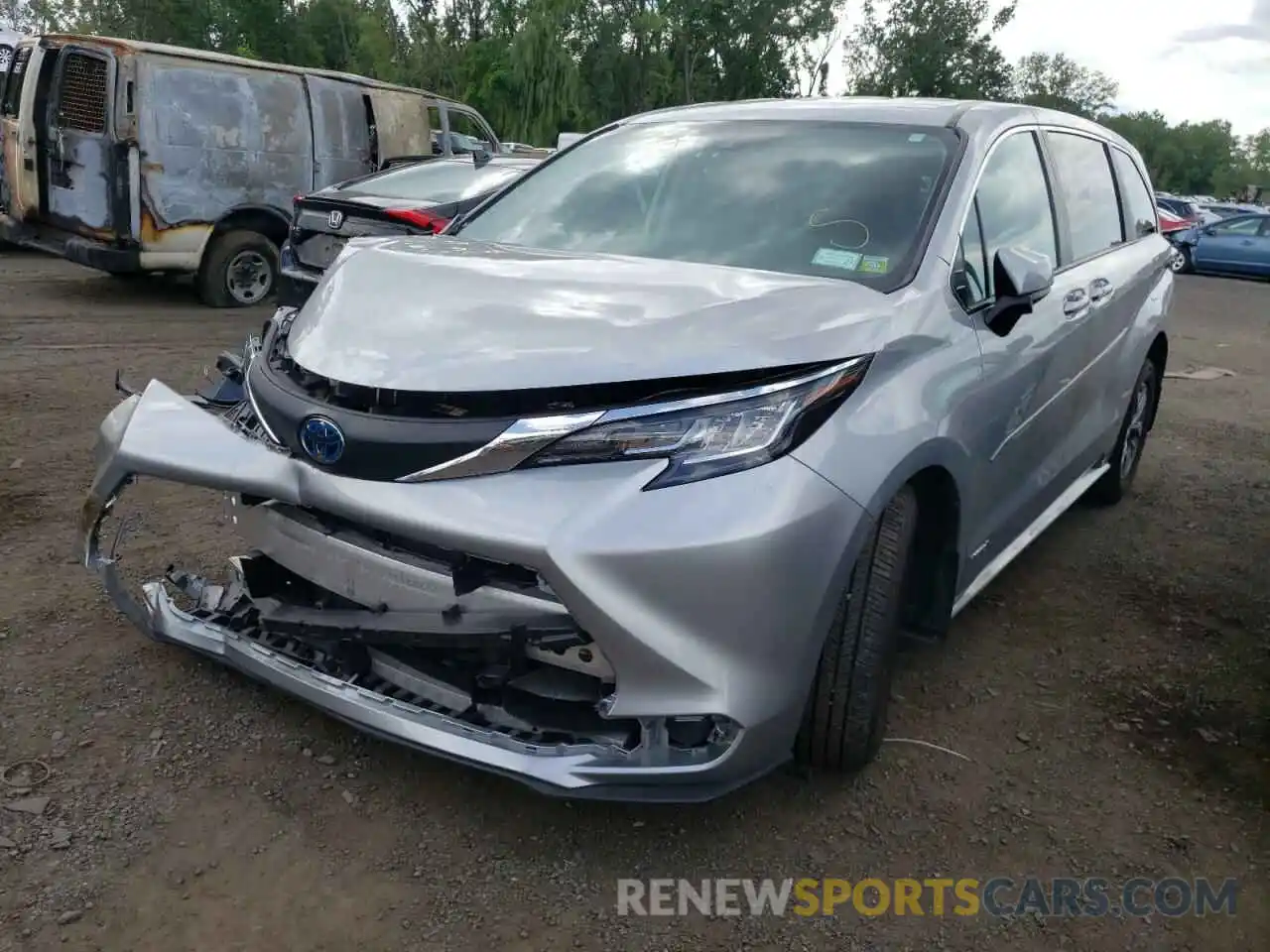 2 Photograph of a damaged car 5TDKRKEC2MS022078 TOYOTA SIENNA 2021