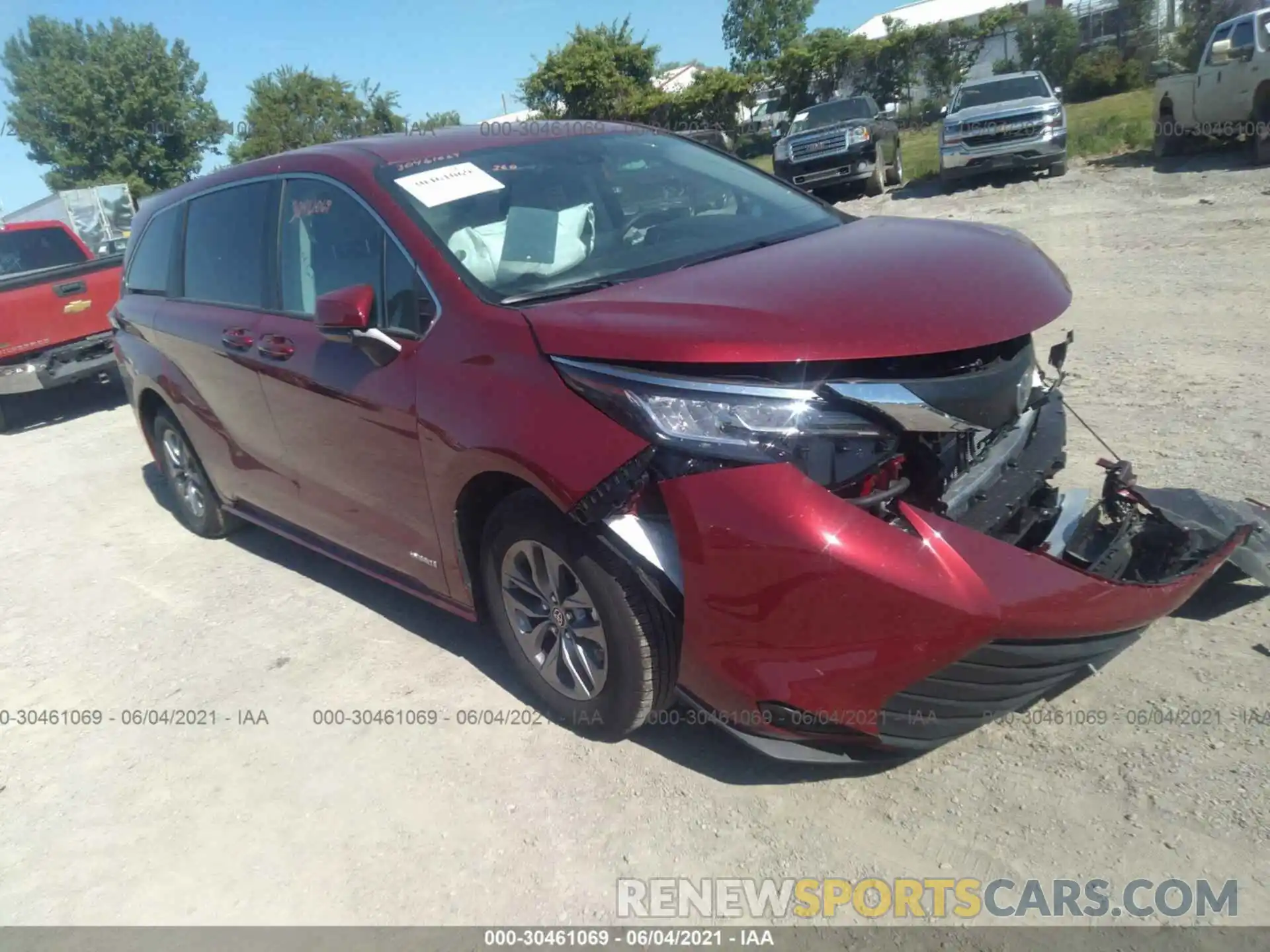 1 Photograph of a damaged car 5TDKRKEC2MS026129 TOYOTA SIENNA 2021