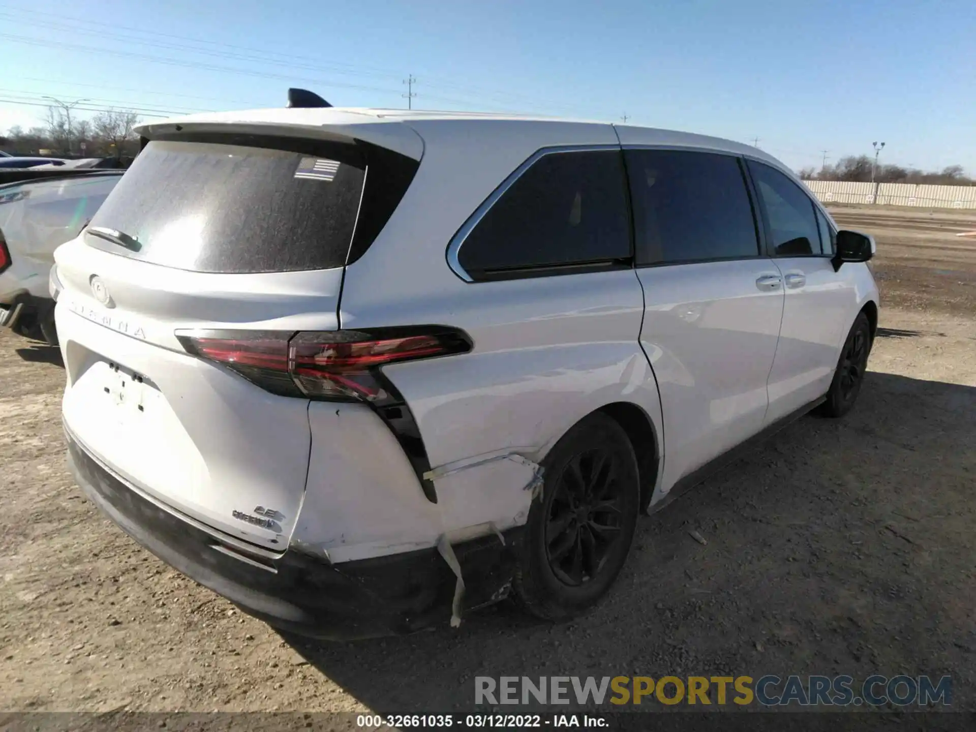 4 Фотография поврежденного автомобиля 5TDKRKEC2MS036210 TOYOTA SIENNA 2021