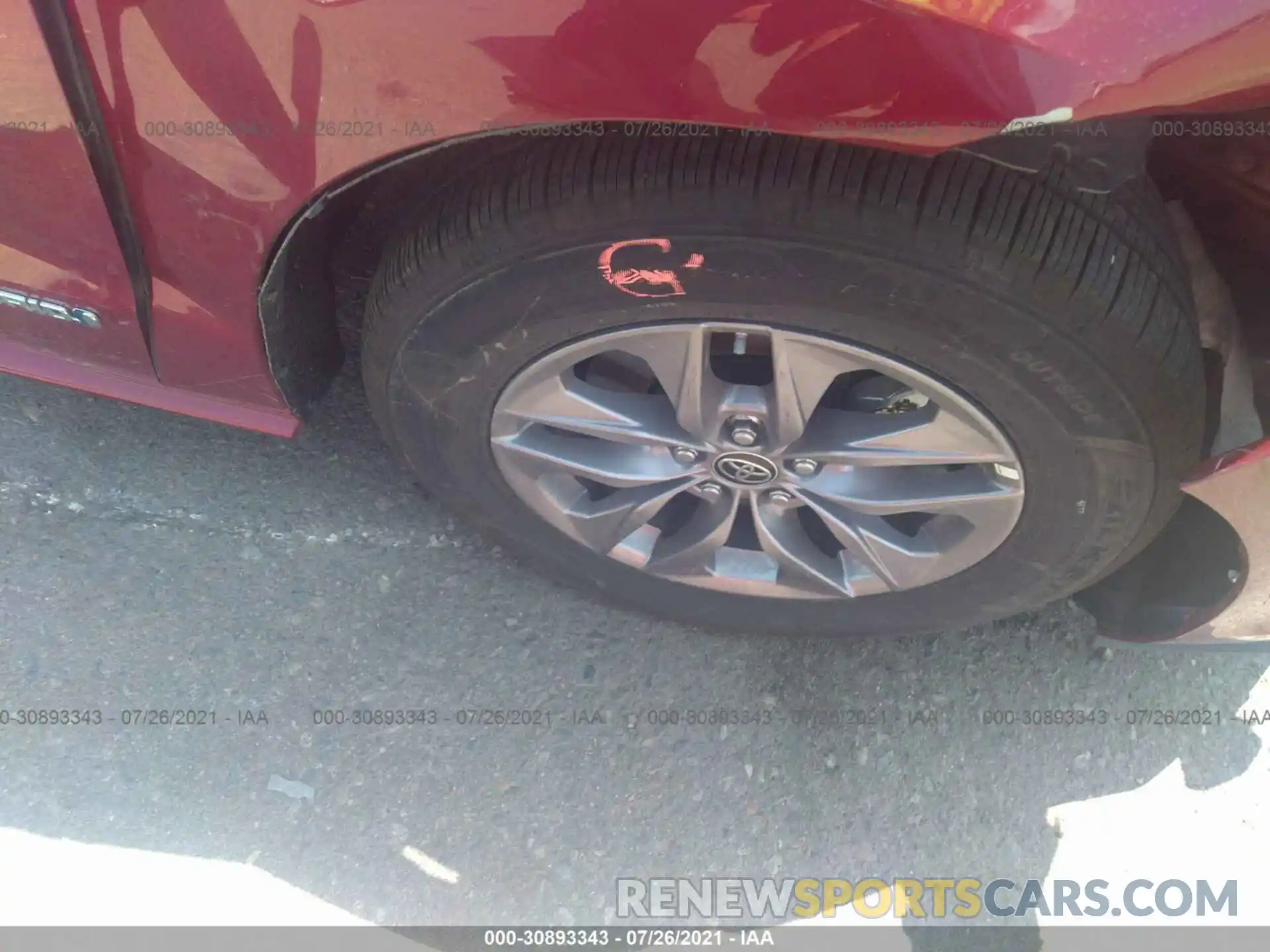 15 Photograph of a damaged car 5TDKRKEC2MS042251 TOYOTA SIENNA 2021