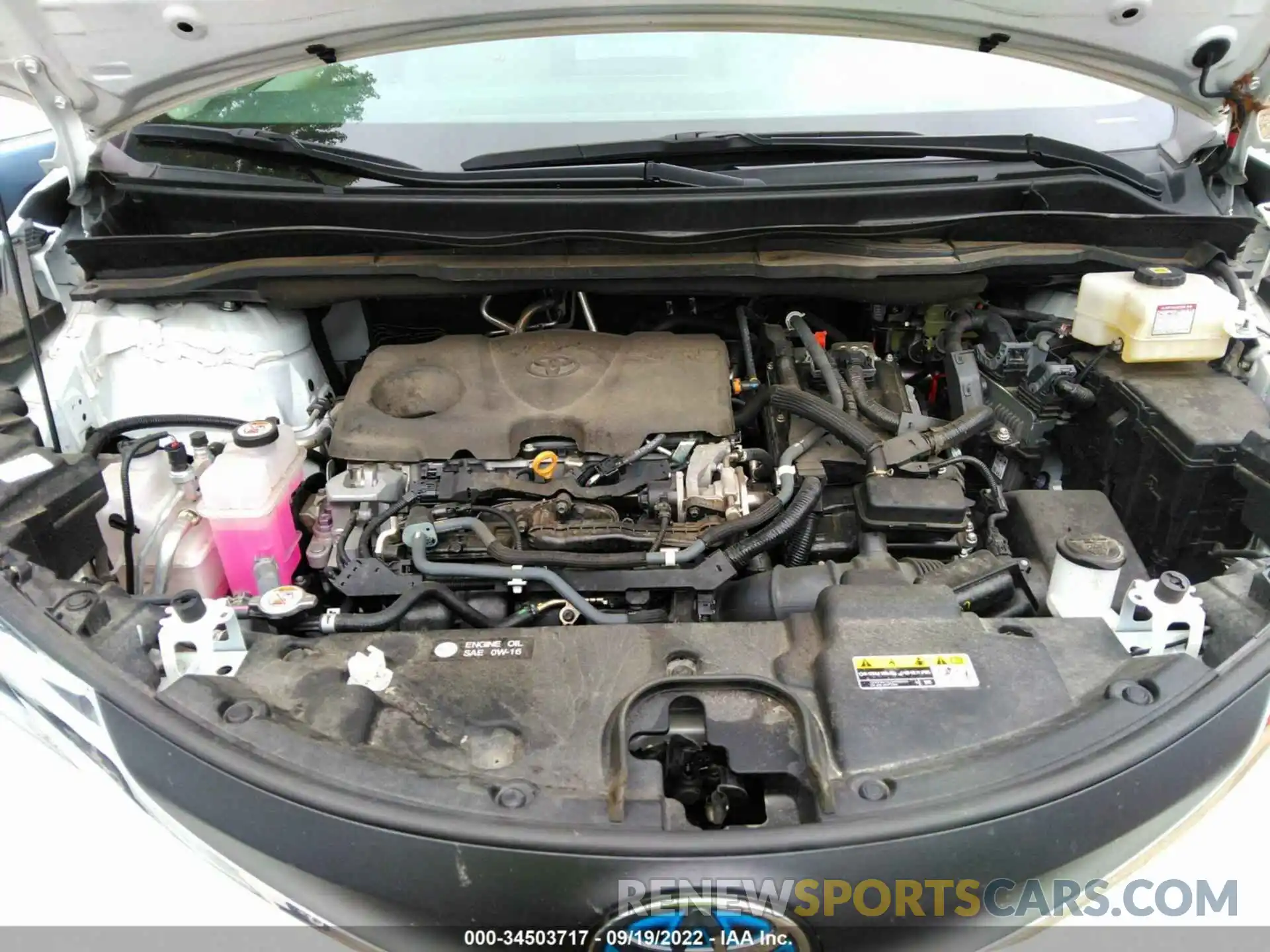 10 Photograph of a damaged car 5TDKRKEC2MS044971 TOYOTA SIENNA 2021