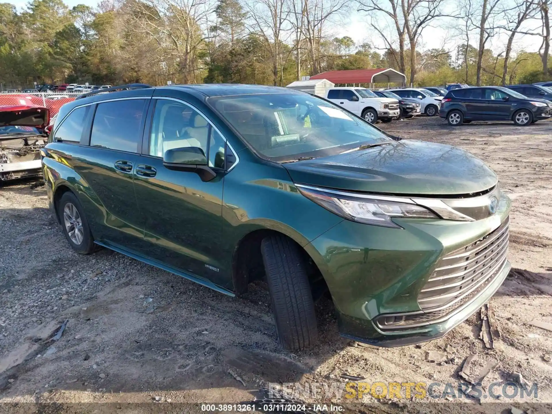 1 Photograph of a damaged car 5TDKRKEC3MS013809 TOYOTA SIENNA 2021