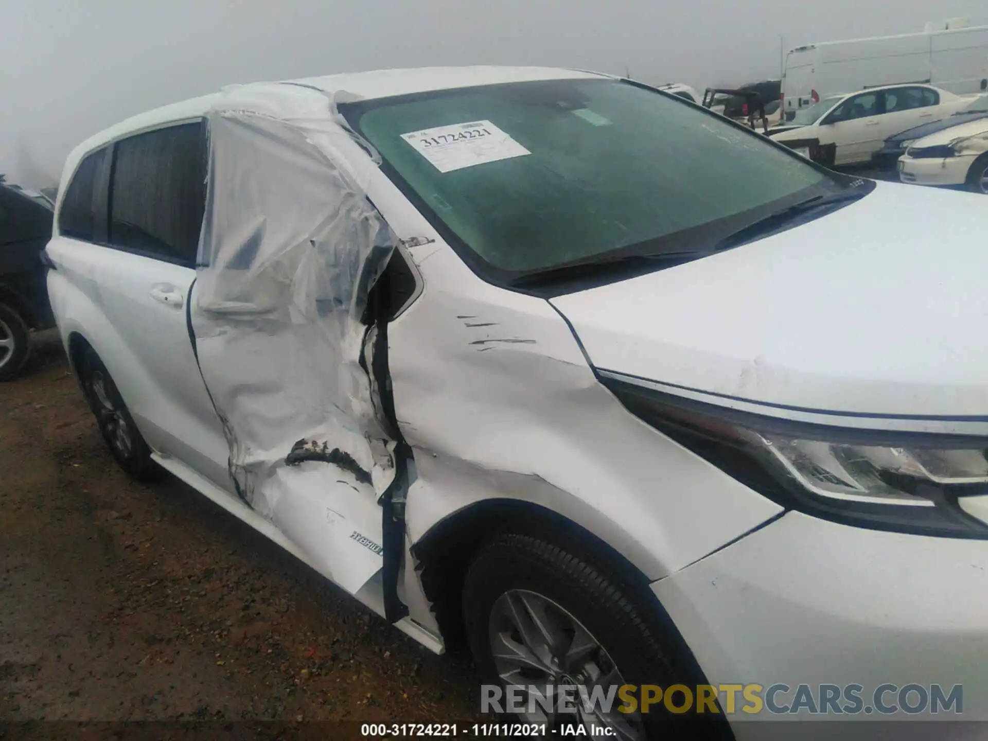 6 Photograph of a damaged car 5TDKRKEC3MS014796 TOYOTA SIENNA 2021