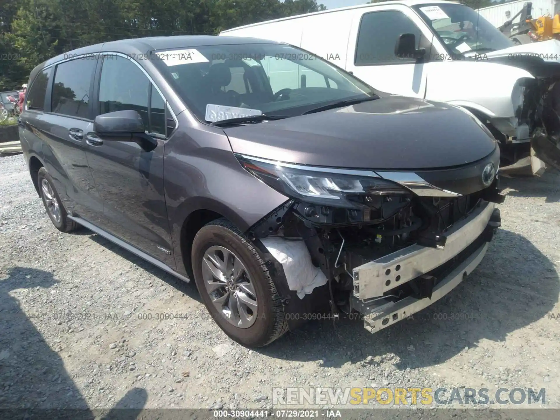 1 Фотография поврежденного автомобиля 5TDKRKEC3MS029265 TOYOTA SIENNA 2021