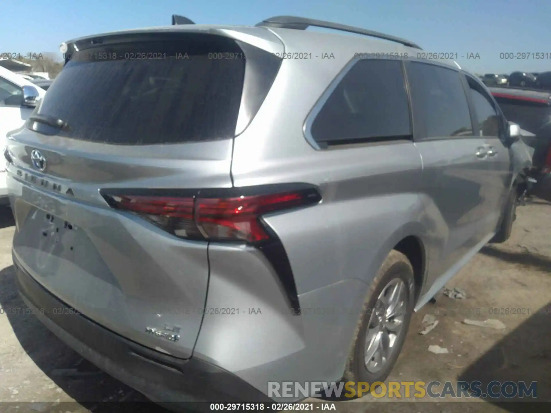 4 Фотография поврежденного автомобиля 5TDKRKEC4MS003418 TOYOTA SIENNA 2021