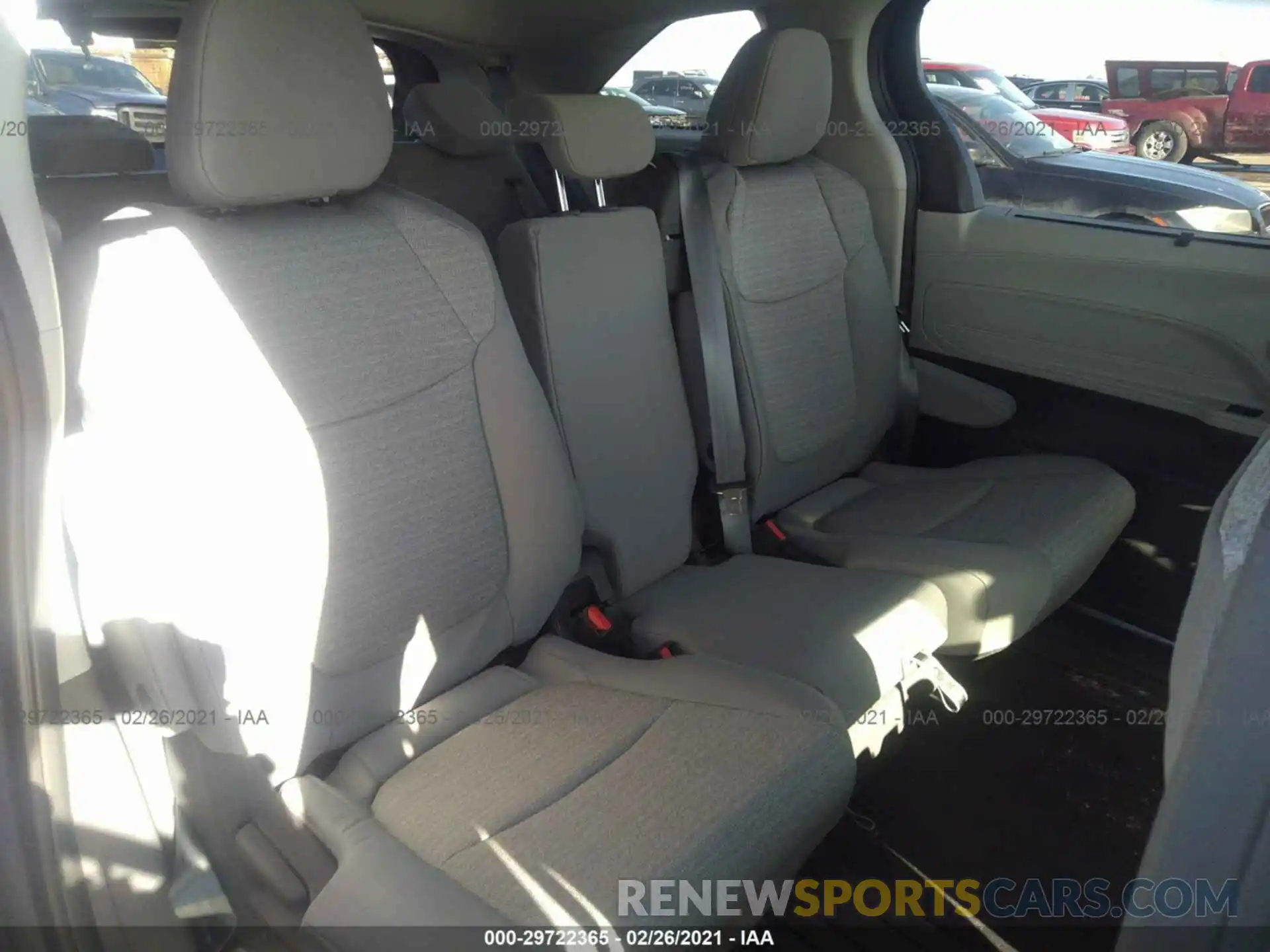 8 Фотография поврежденного автомобиля 5TDKRKEC4MS017075 TOYOTA SIENNA 2021