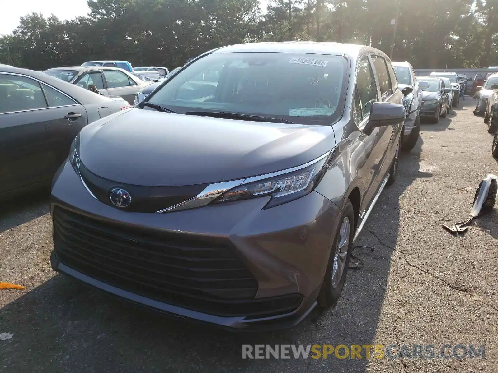 2 Photograph of a damaged car 5TDKRKEC4MS017836 TOYOTA SIENNA 2021