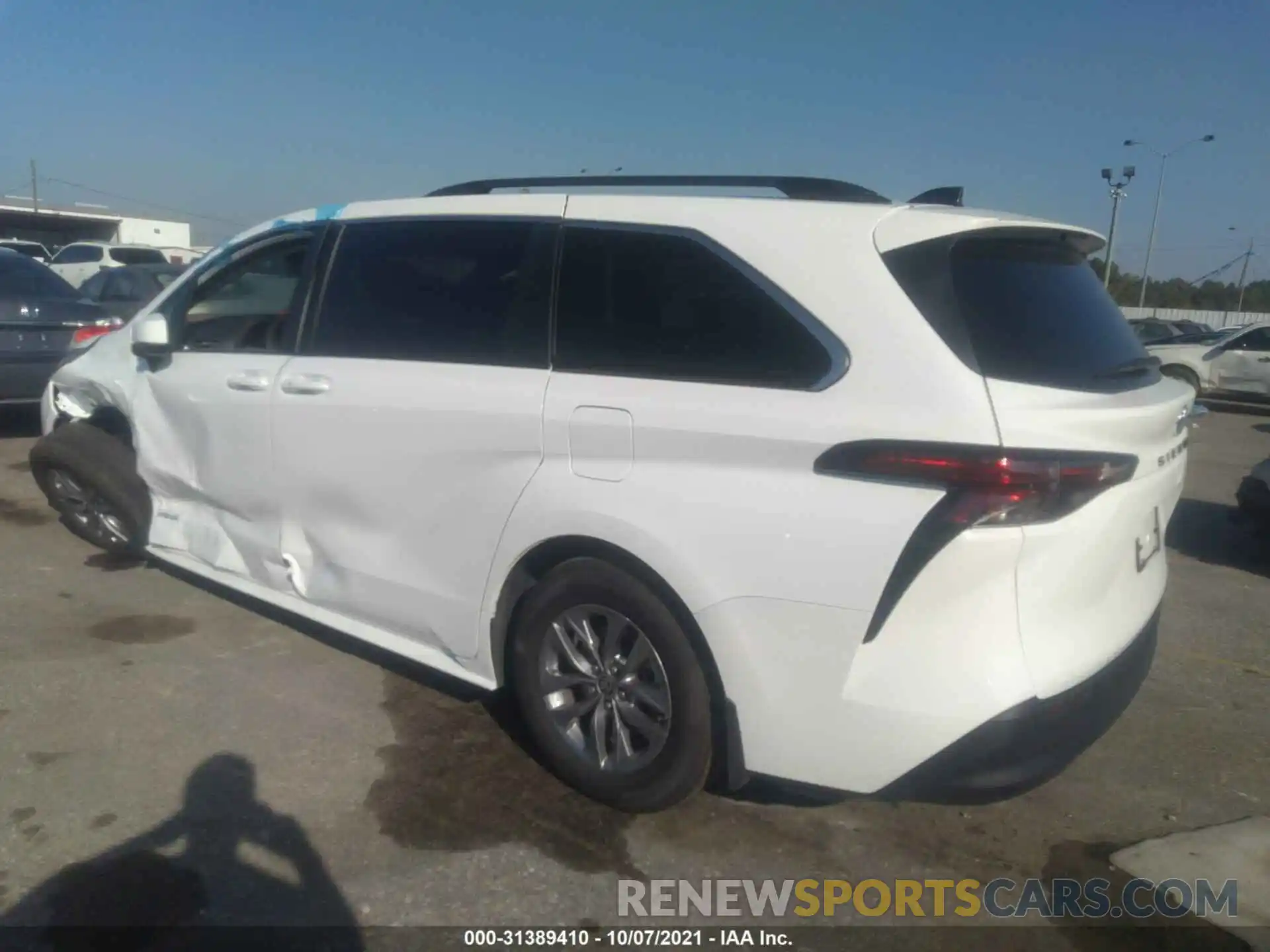 3 Фотография поврежденного автомобиля 5TDKRKEC4MS033339 TOYOTA SIENNA 2021