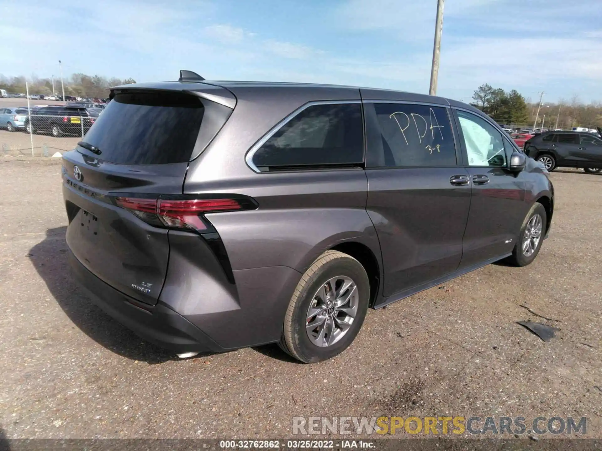 4 Фотография поврежденного автомобиля 5TDKRKEC4MS035477 TOYOTA SIENNA 2021